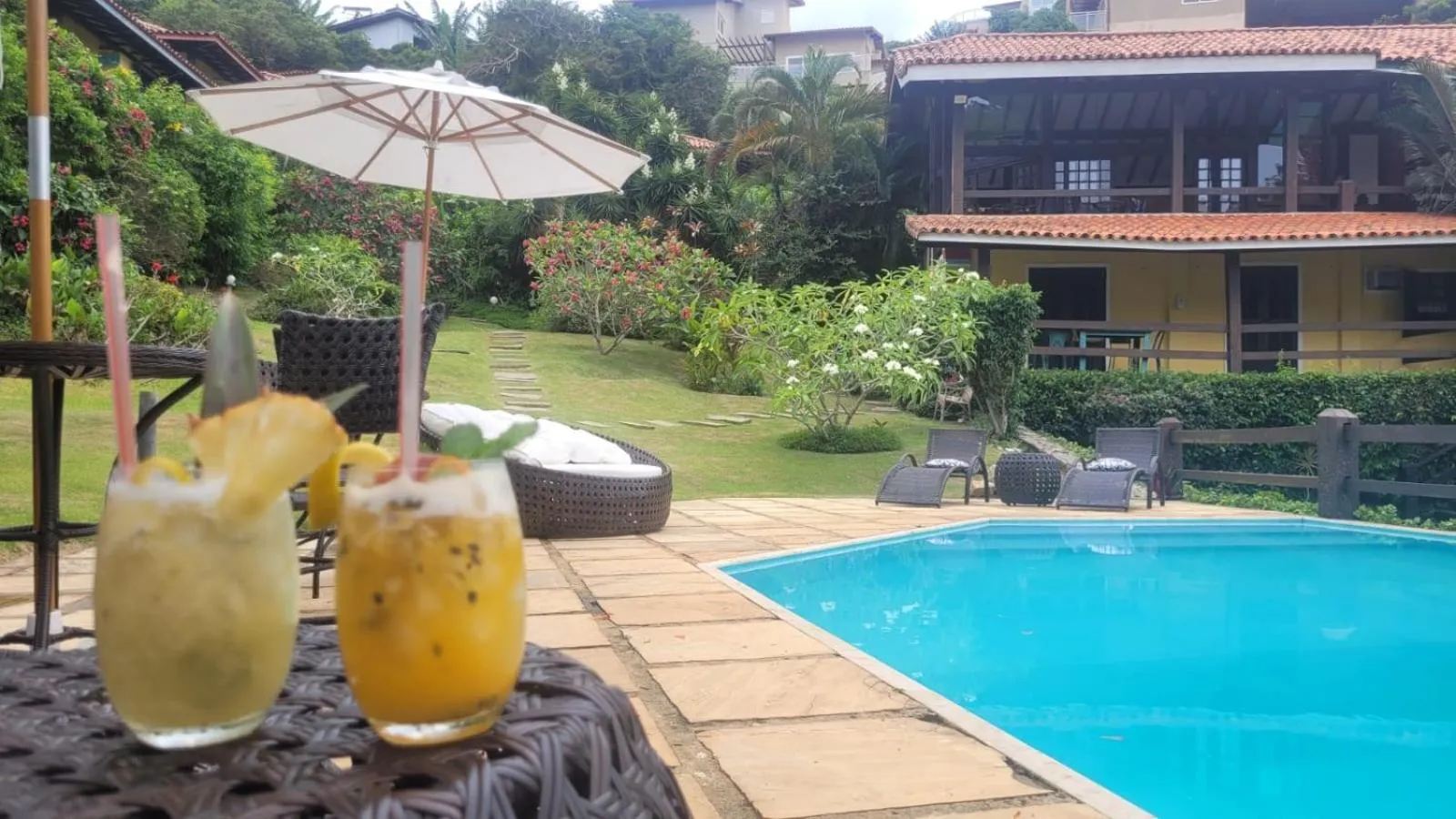 Garden in Hibiscus Beach