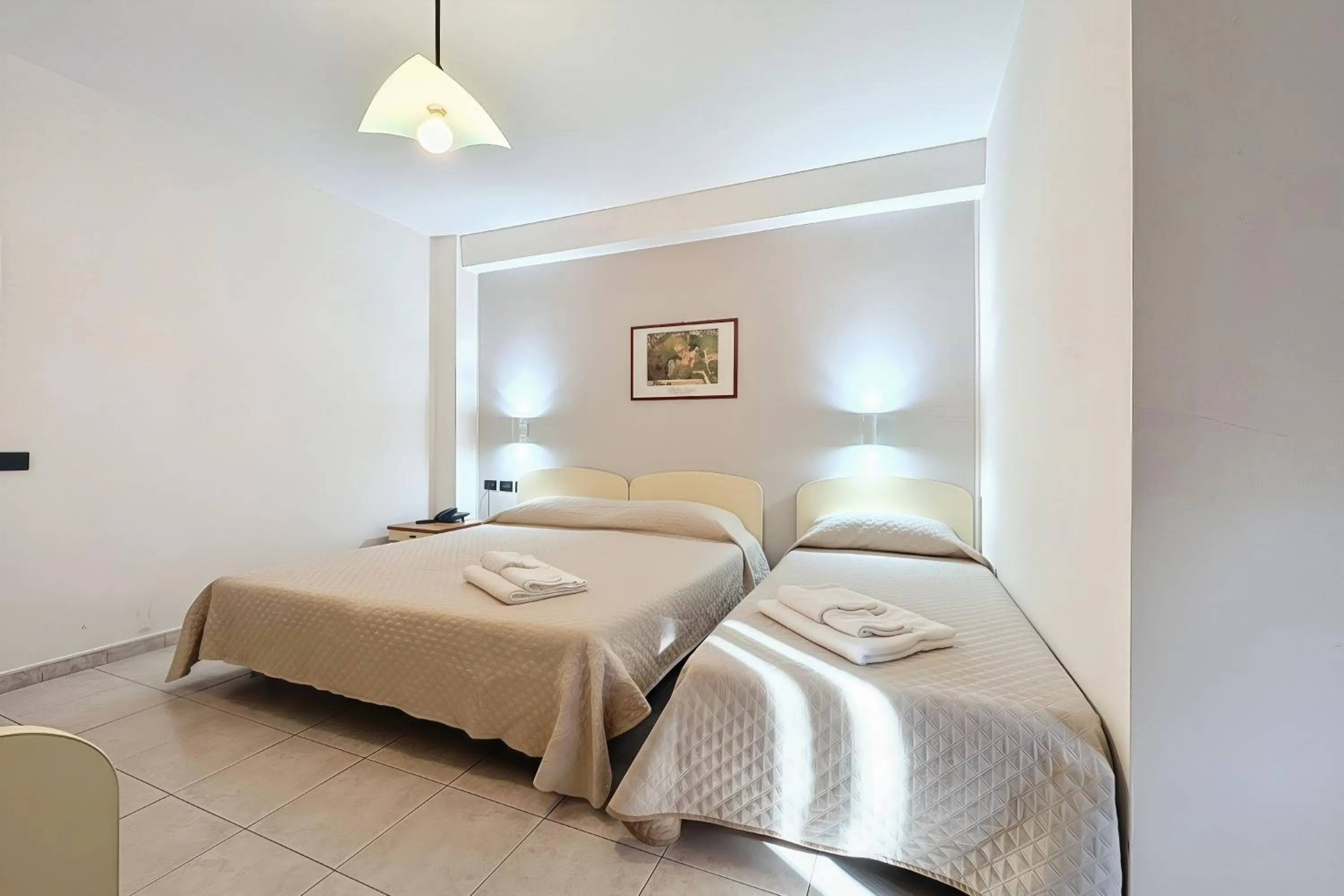 Property building, Bed in Santangelo