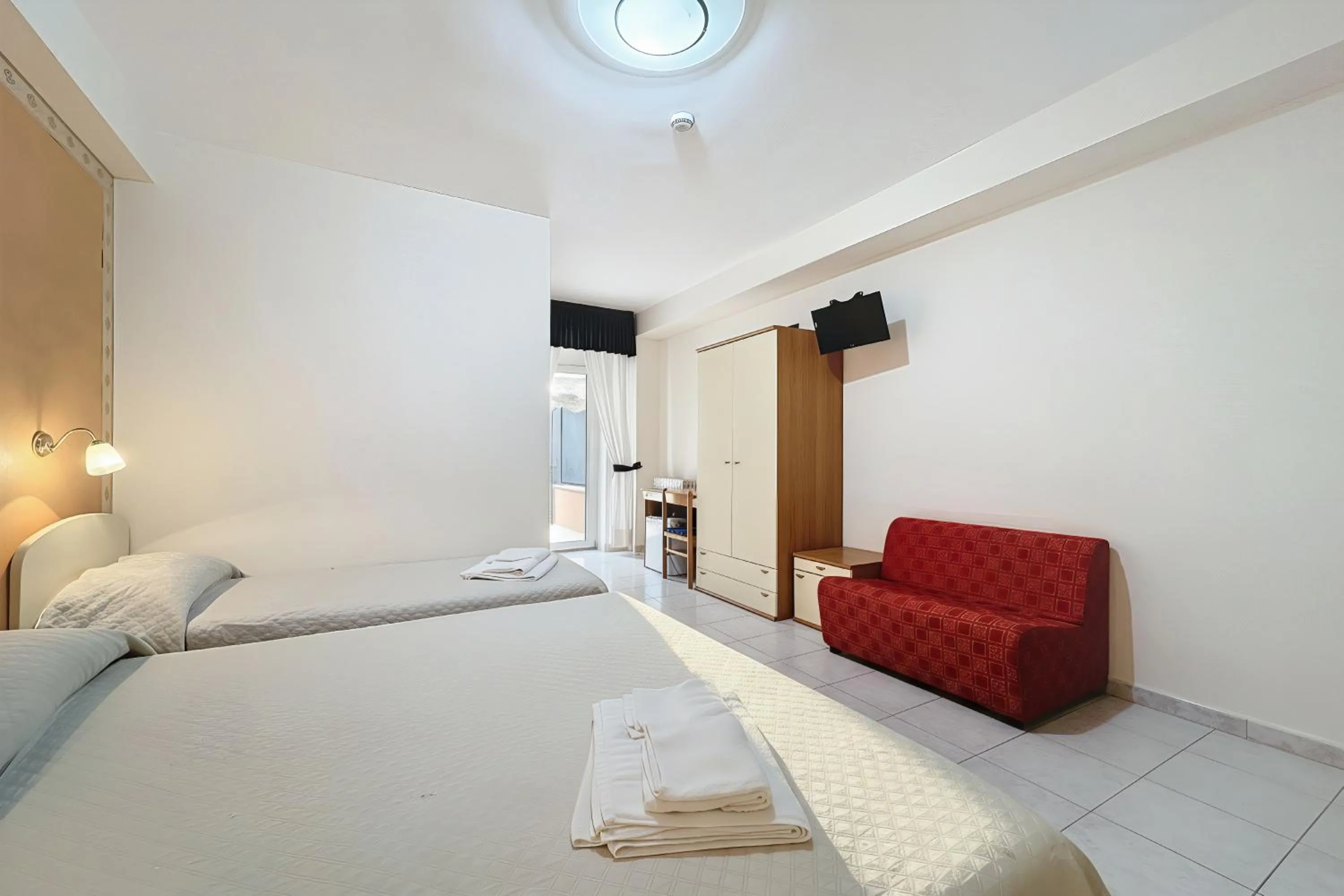 Property building, Bed in Santangelo