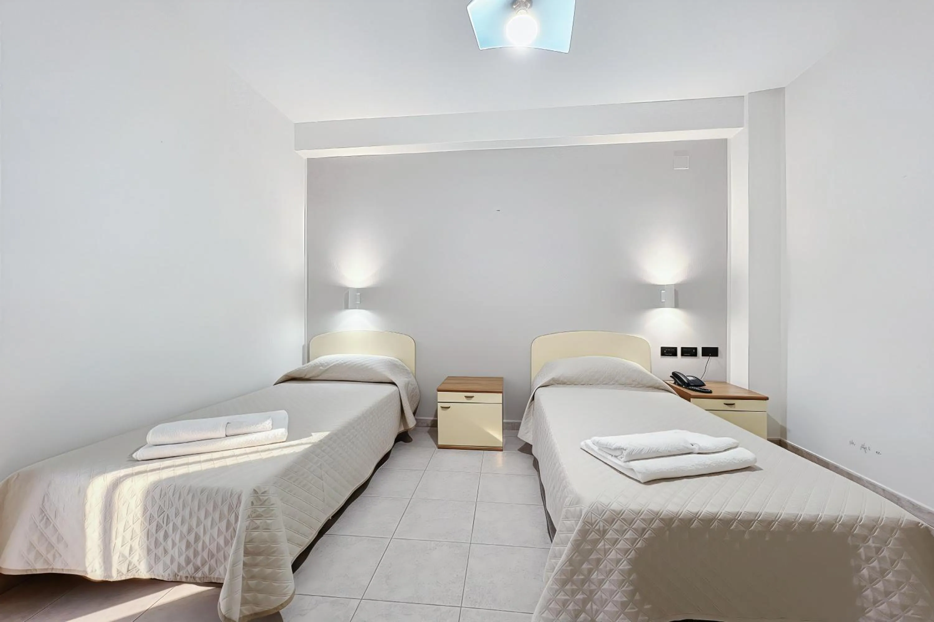 Property building, Bed in Santangelo