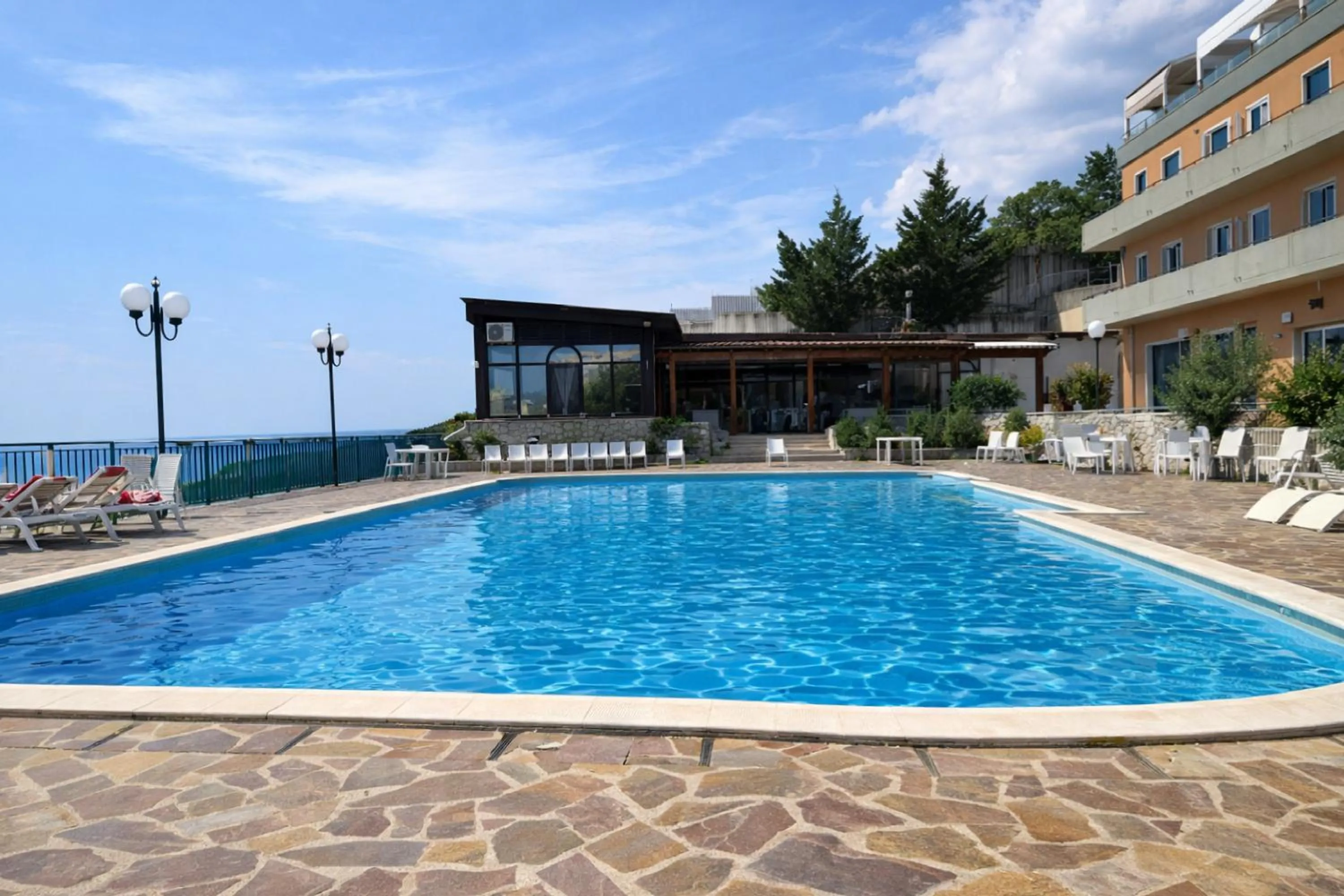 Property building in Santangelo