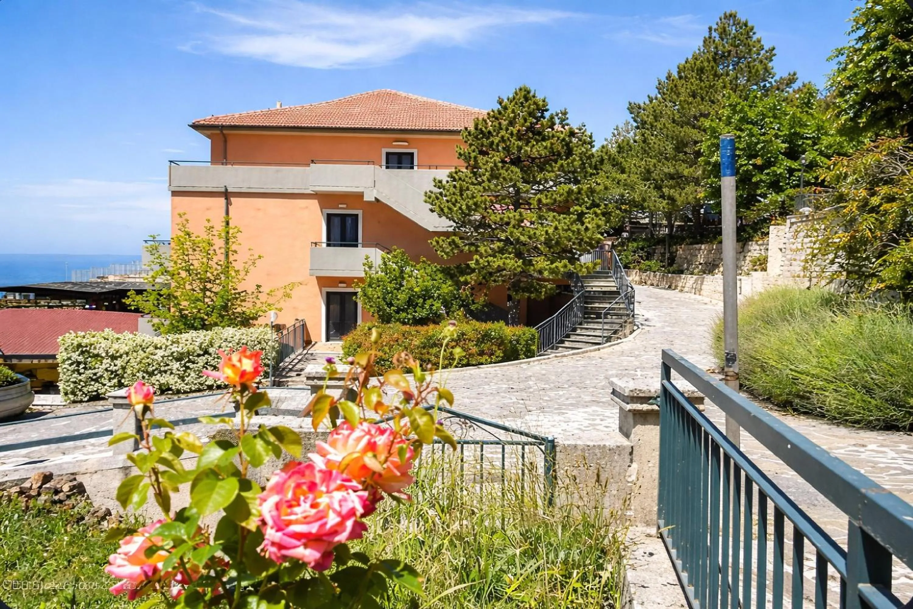 Property building in Santangelo
