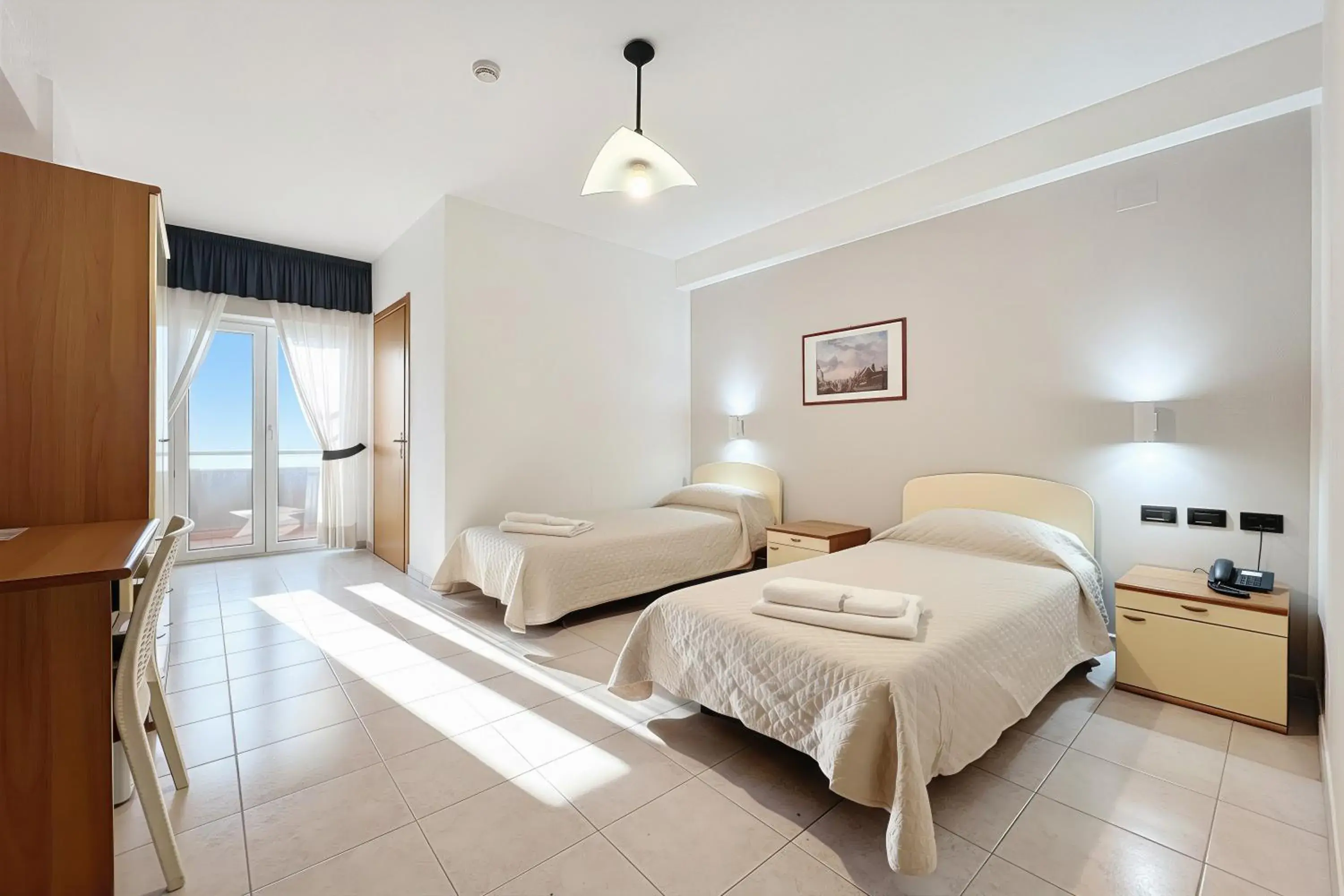 Double Room with Sea View in Santangelo Double Room with Sea View in Santangelo