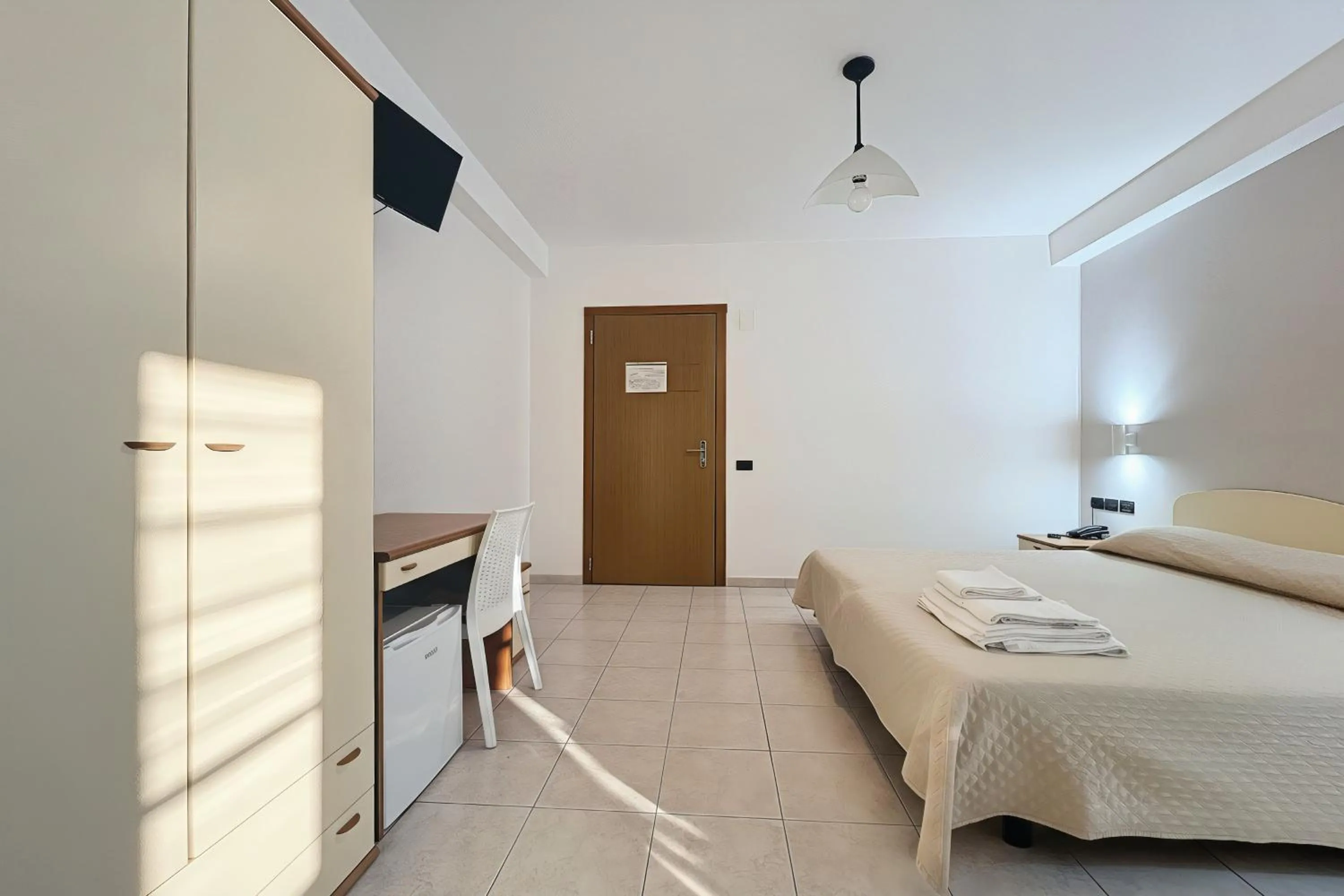 Property building, Bed in Santangelo