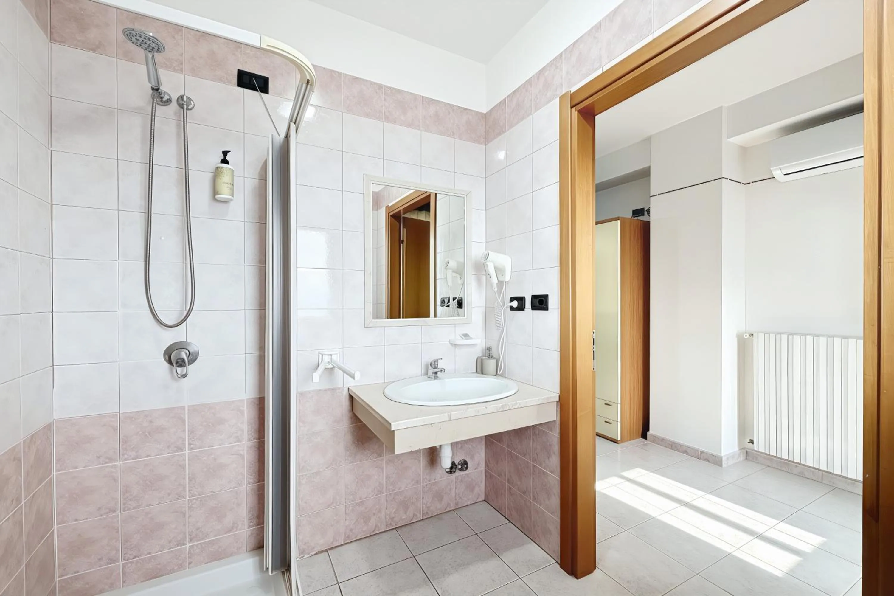 Bathroom in Santangelo
