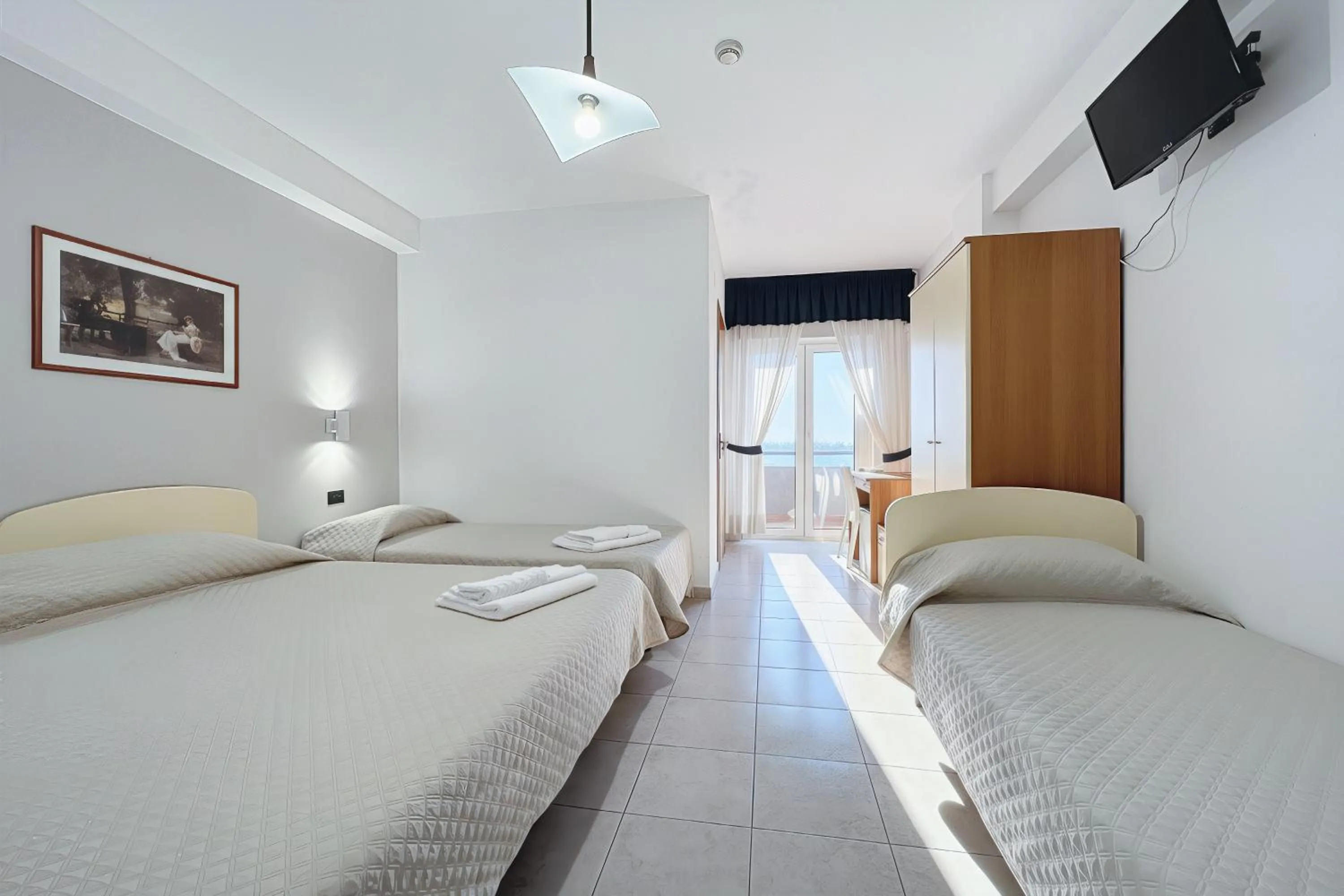 Property building, Bed in Santangelo