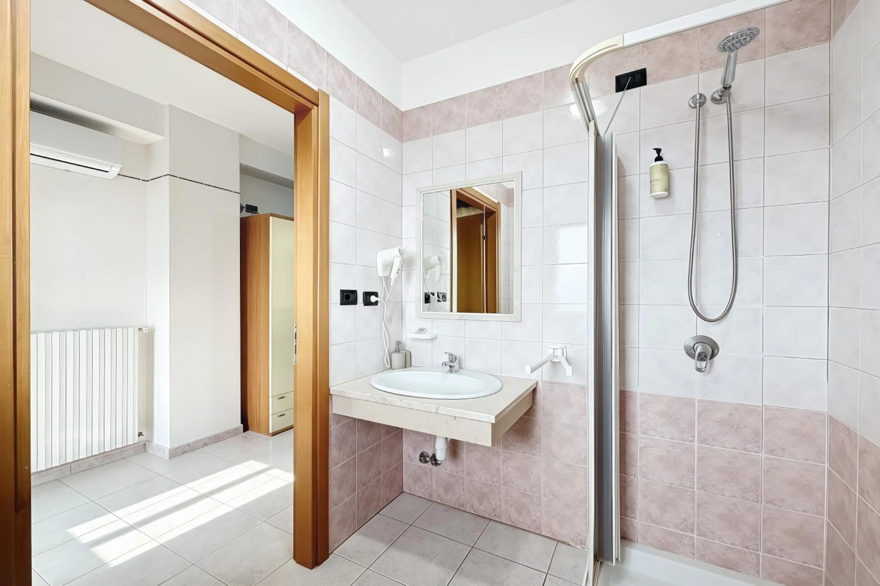Bathroom in Santangelo