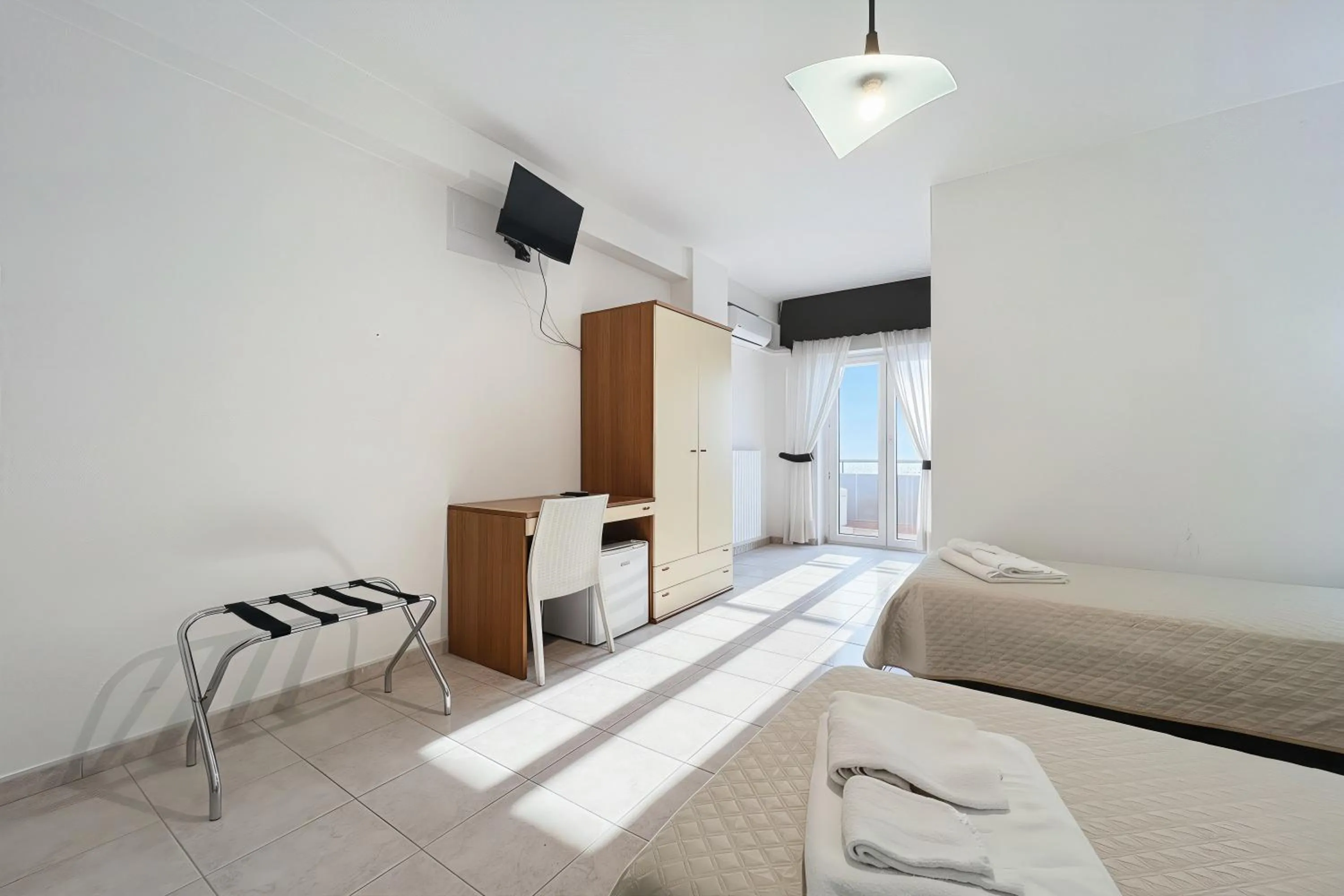 Property building, Bed in Santangelo