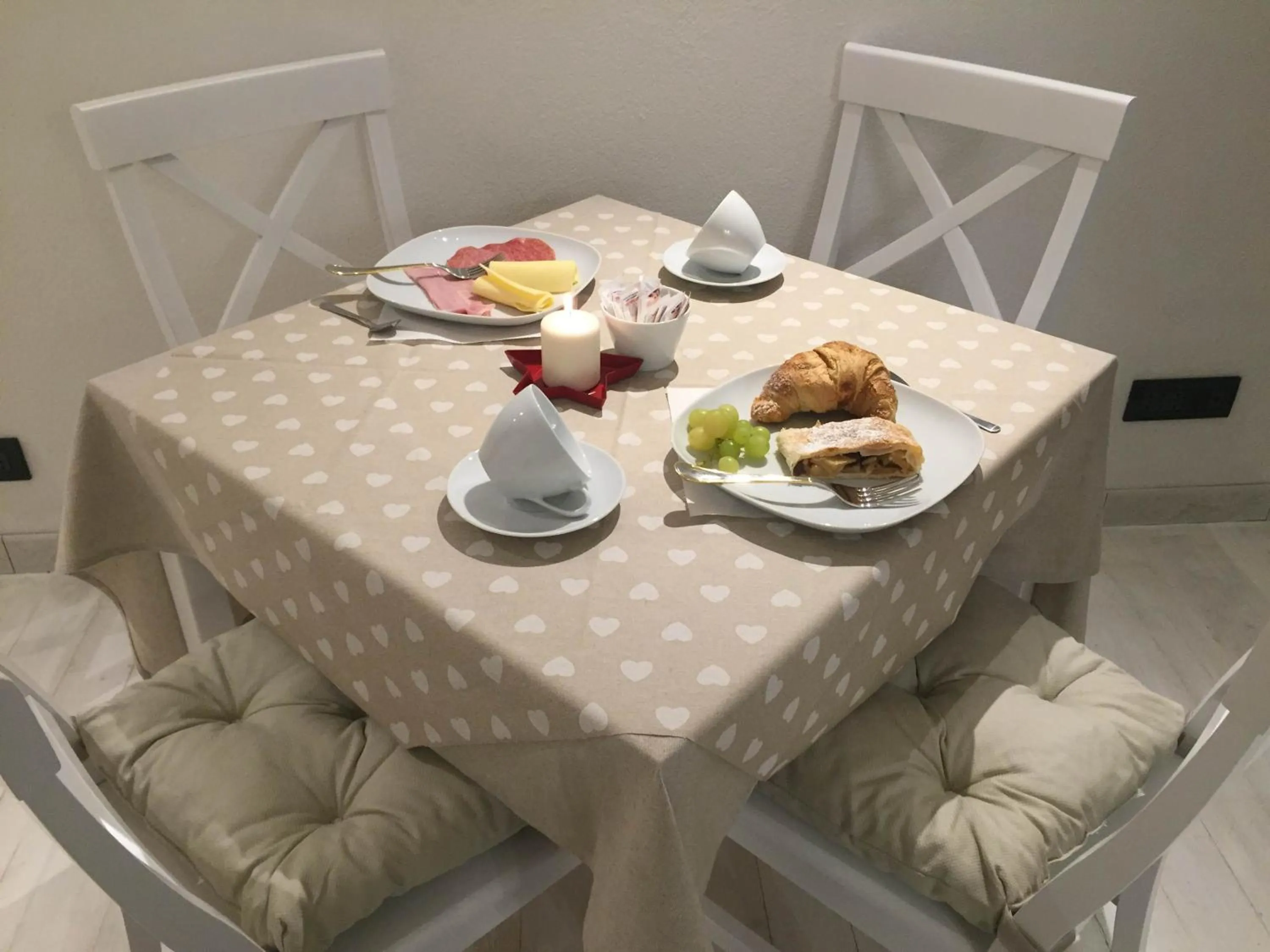 Italian breakfast in B&B Rosso Pila