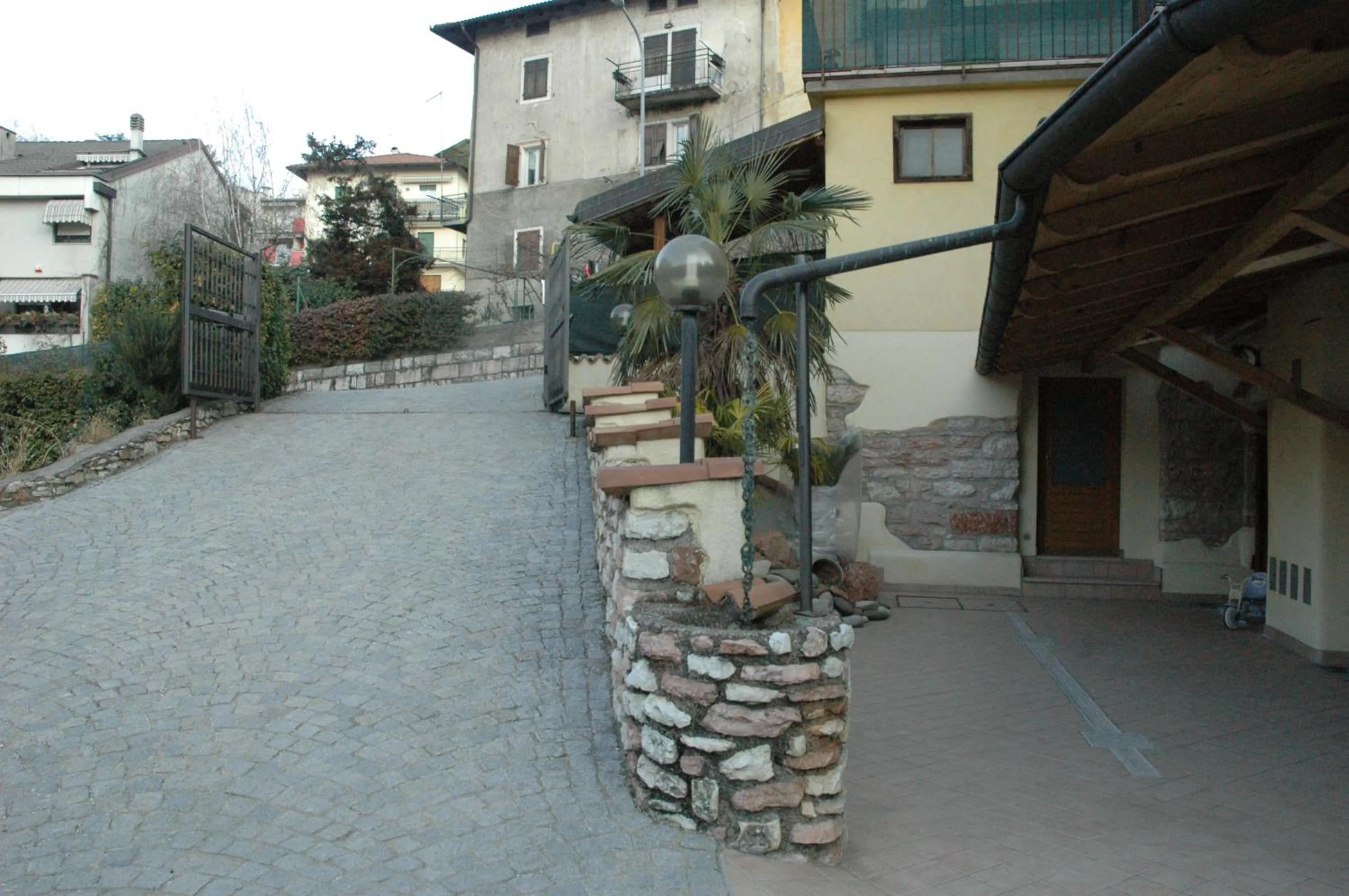 Street view in B&B Rosso Pila