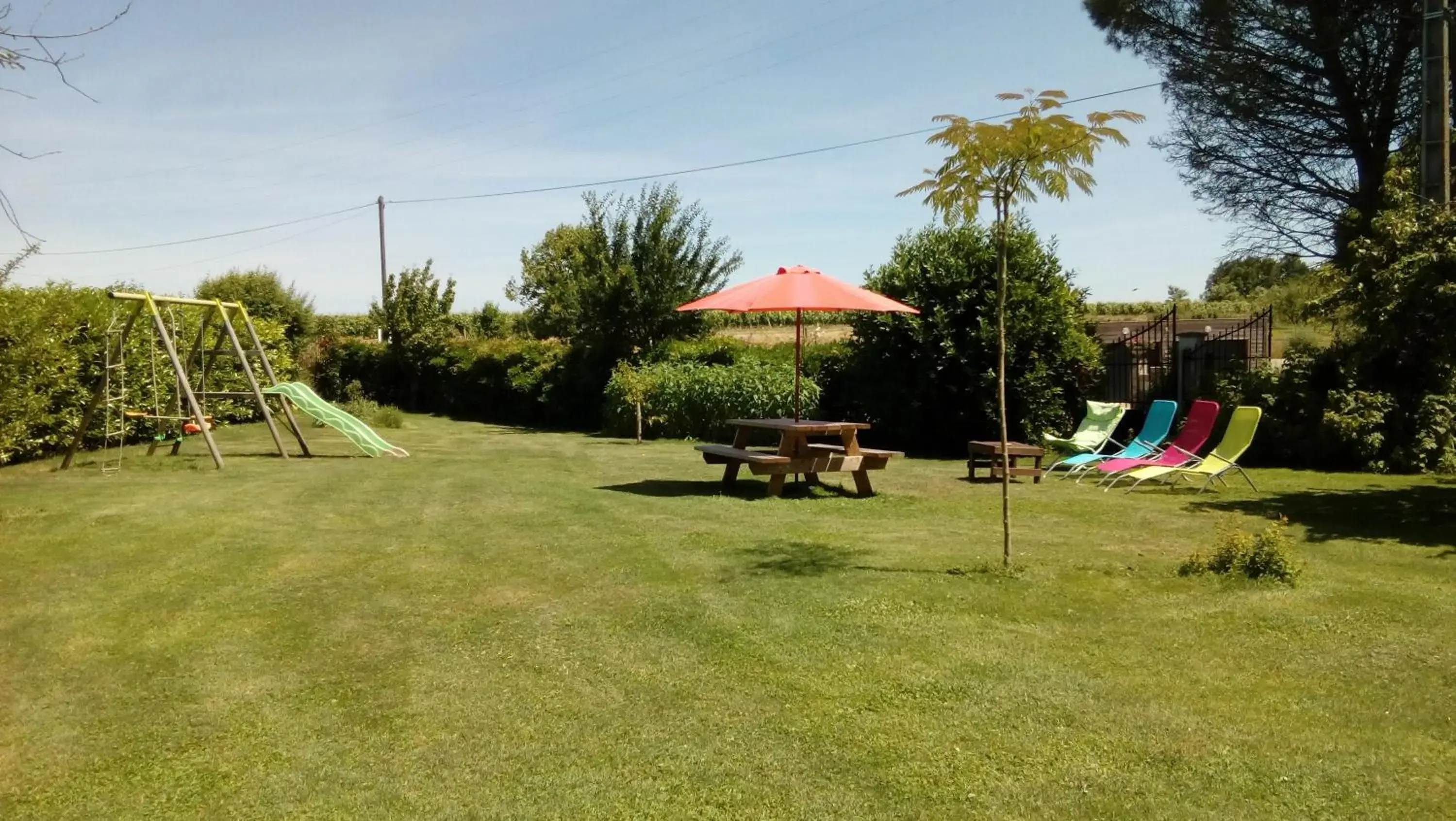Gîte 5 personnes au calme avec jardin, piscine, proche d'Amboise Gîte 5 personnes au calme avec jardin, piscine, proche d'Amboise