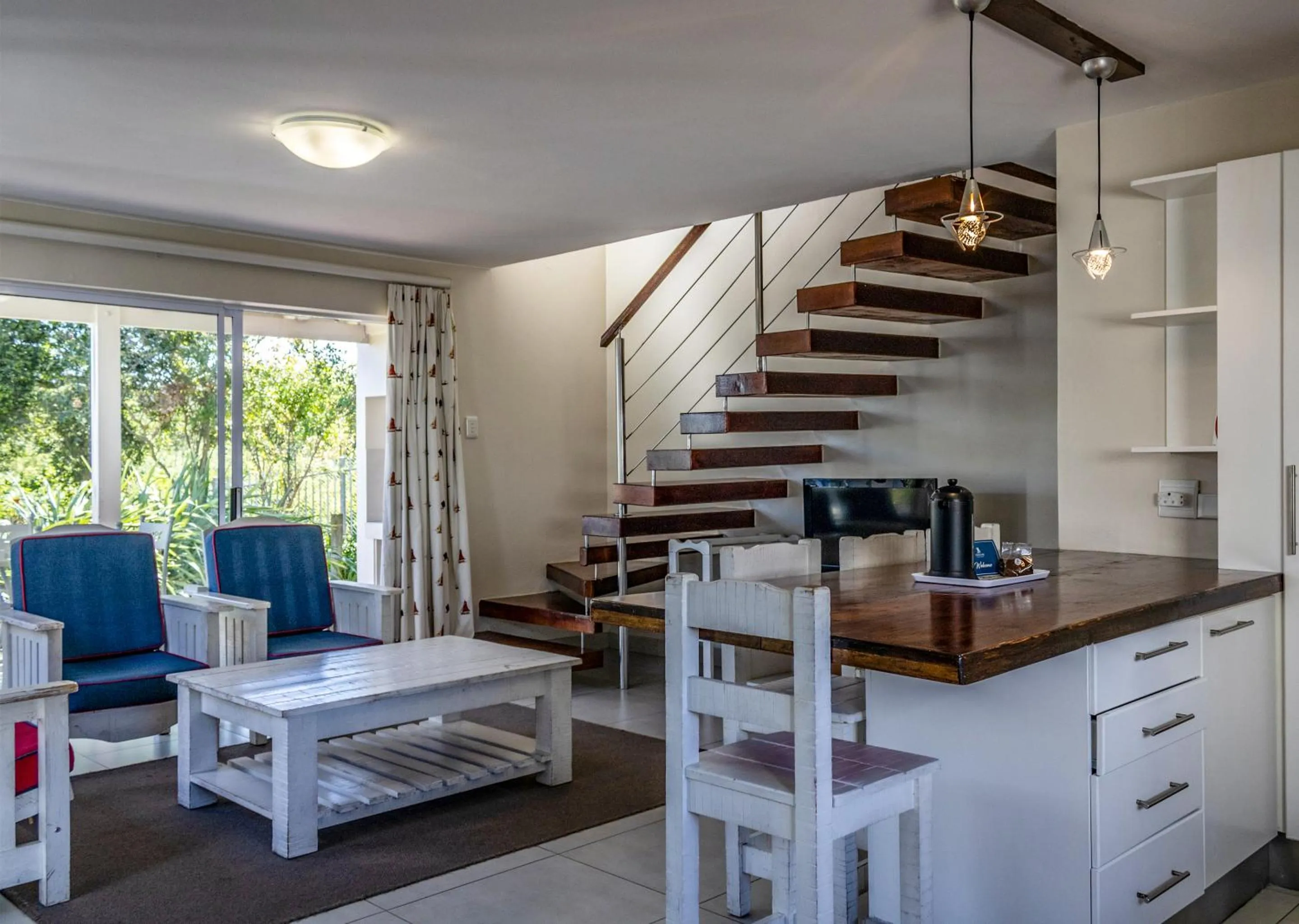 Kitchen or kitchenette in Oaklands On The Knoll by Dream Resorts