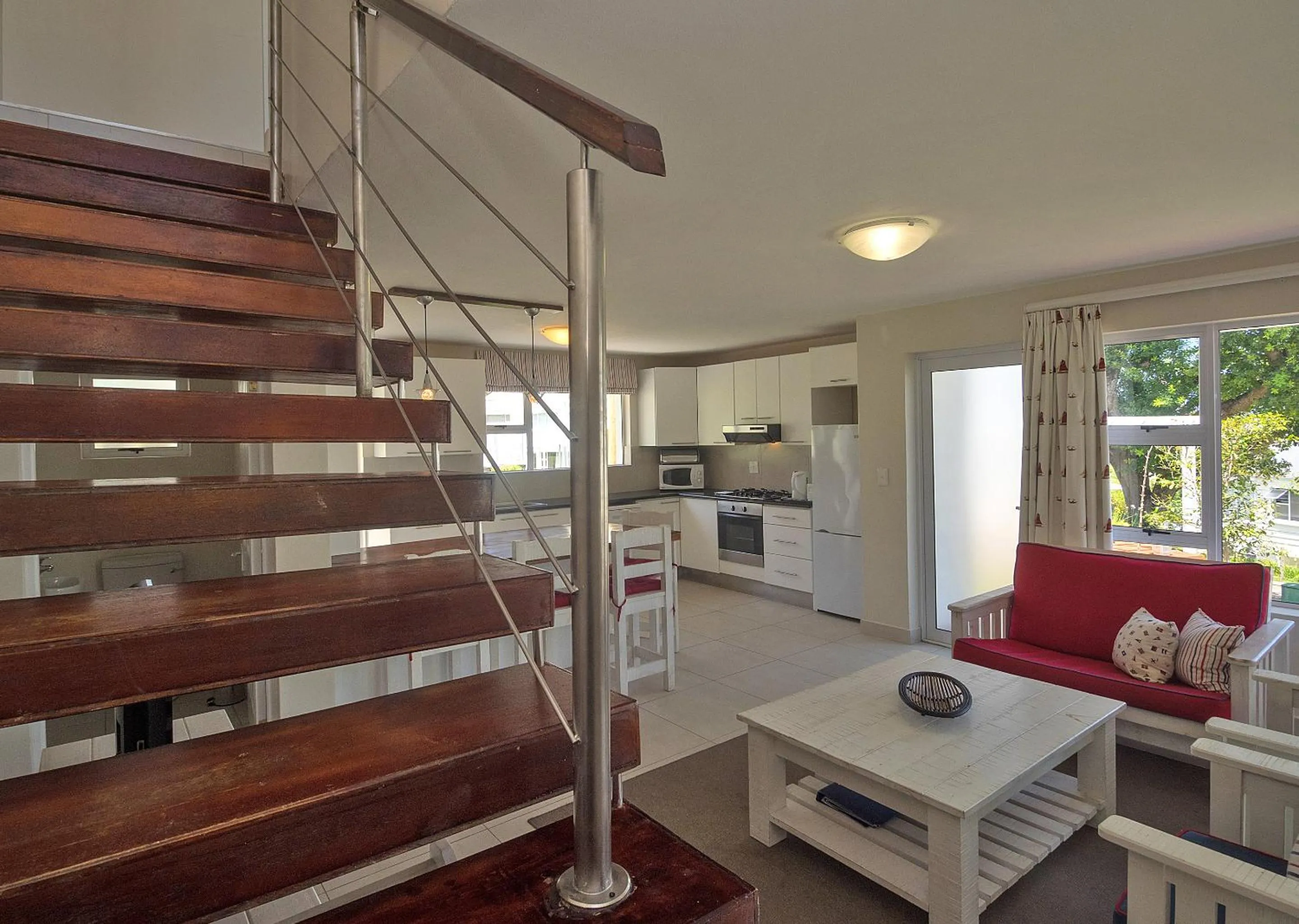 Kitchen or kitchenette in Oaklands On The Knoll by Dream Resorts