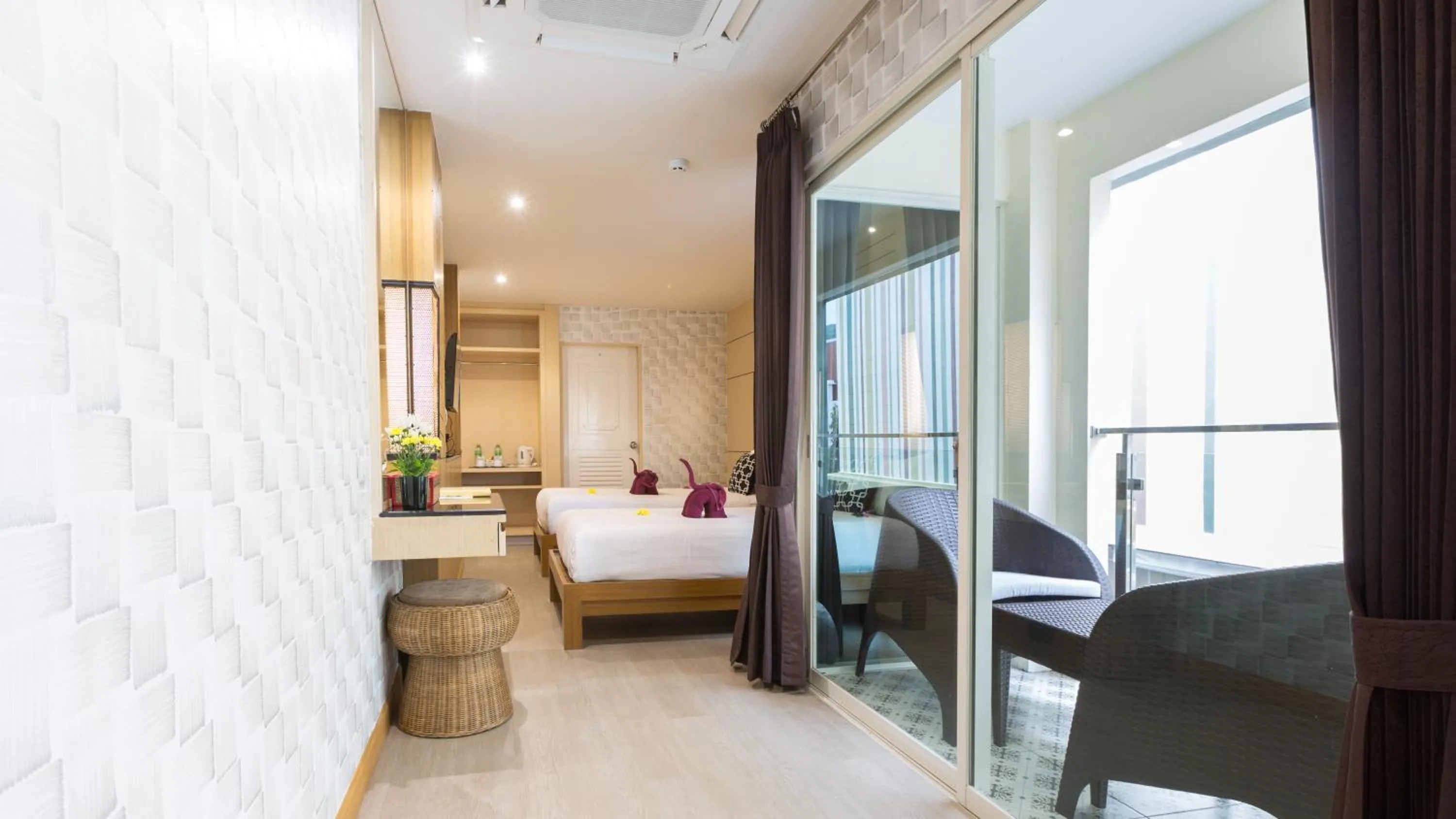 Bed in Anda Beachside Hotel