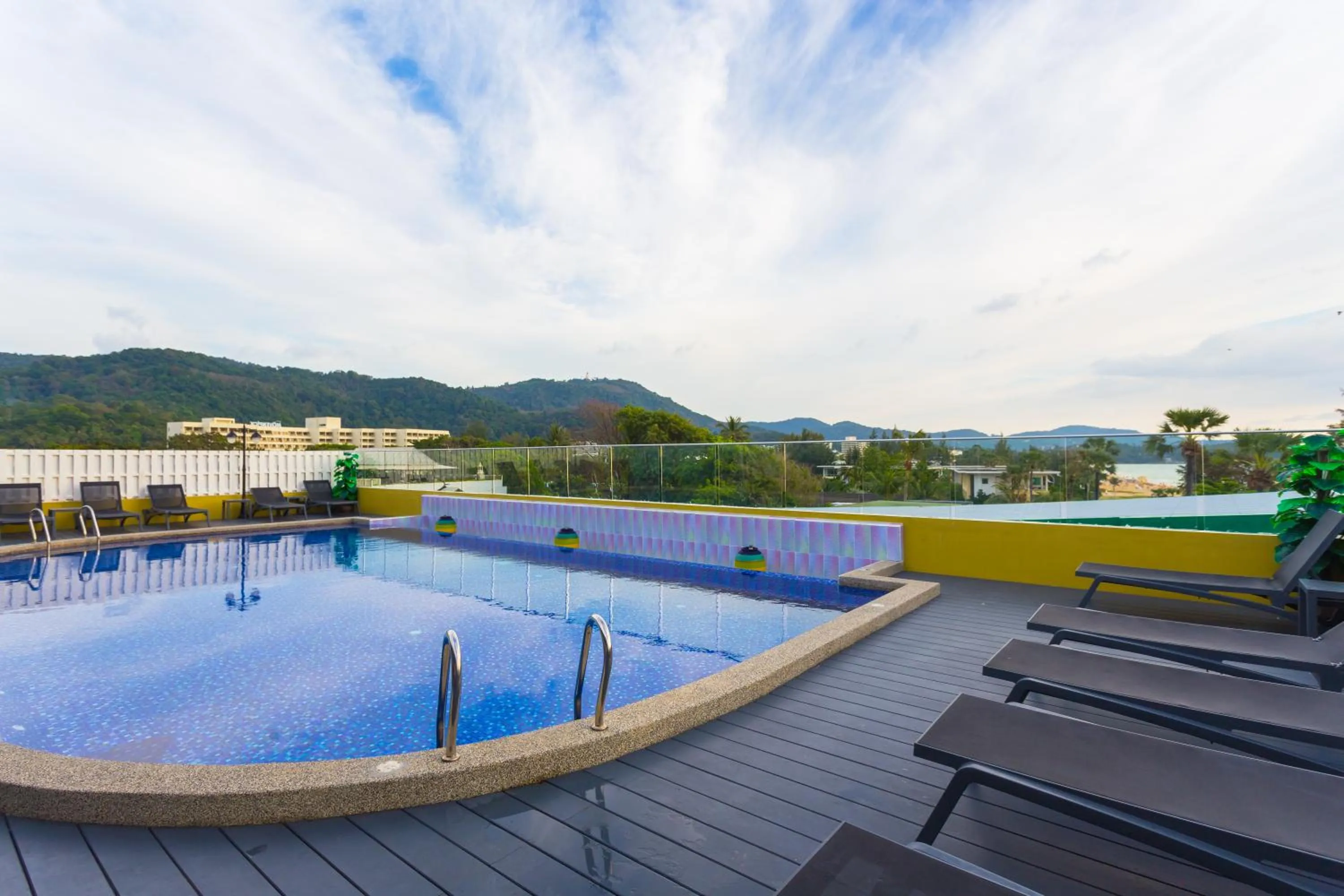 Swimming pool in Anda Beachside Hotel