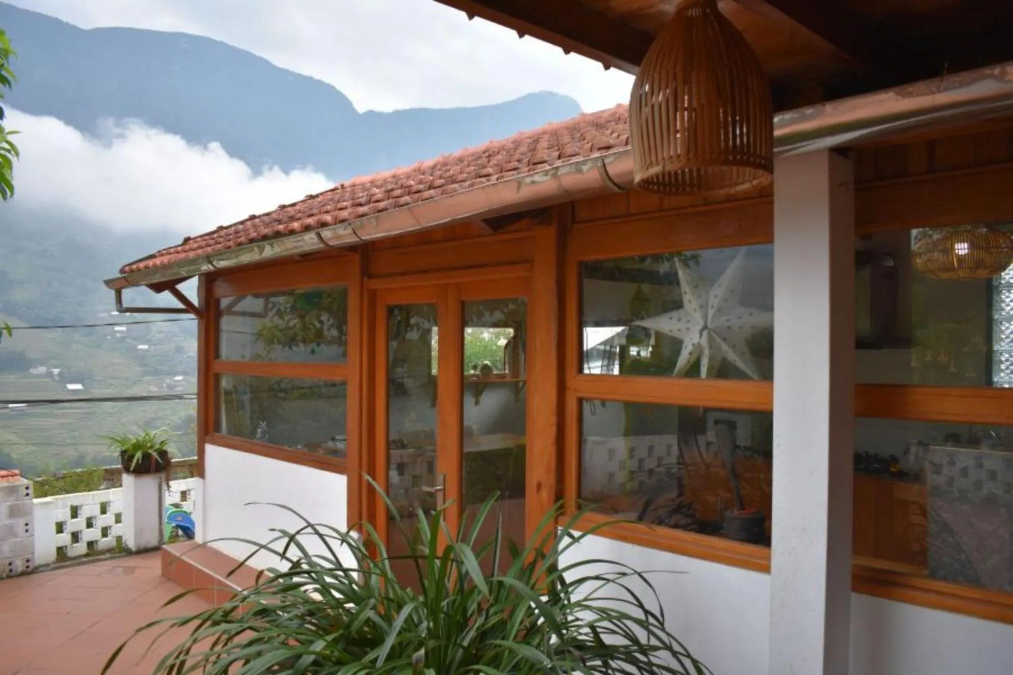 Luckydaisy Buffalo House