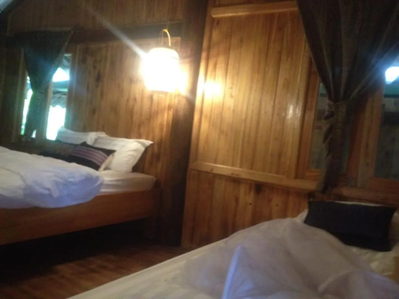 Bed in Luckydaisy Buffalo House