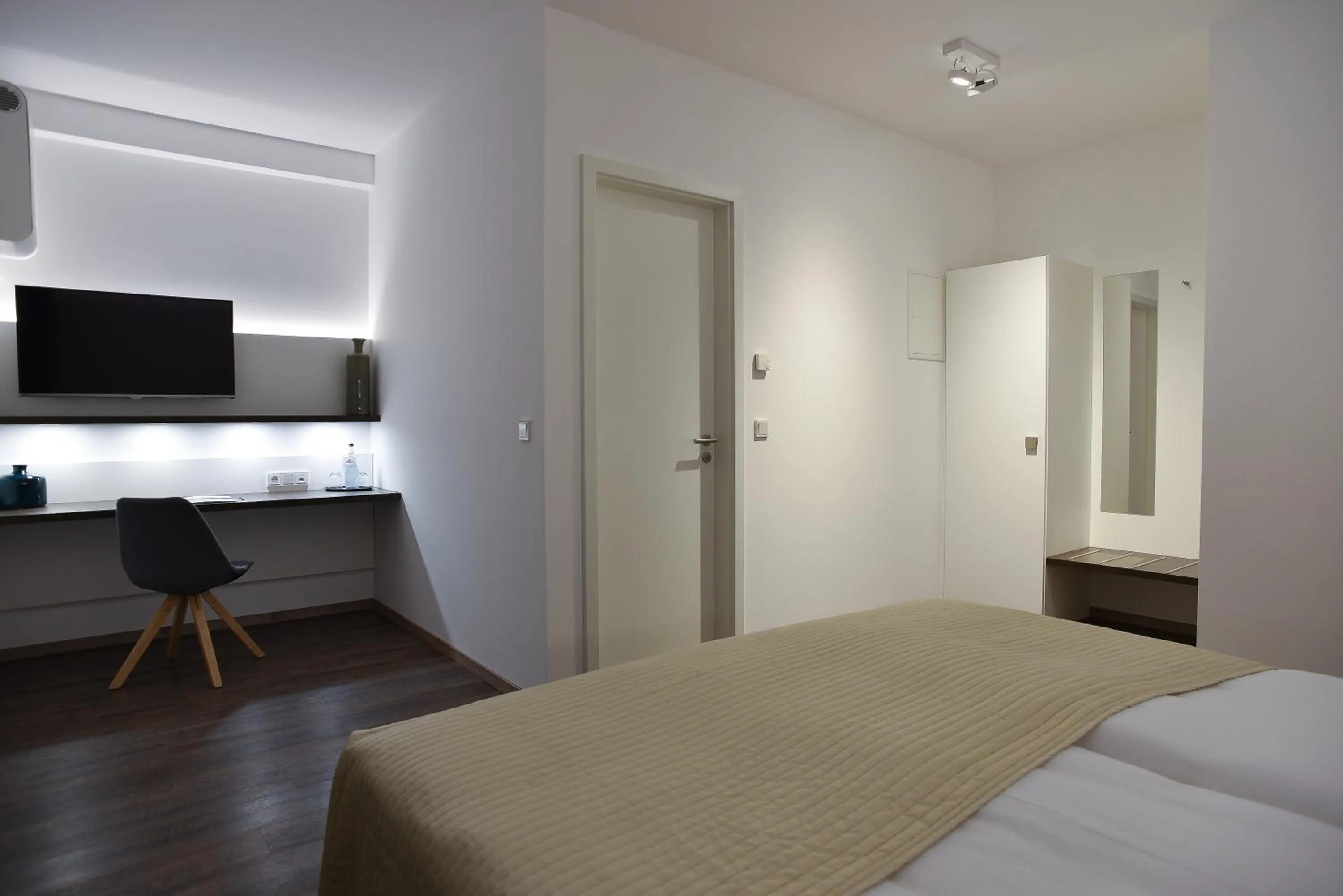 Photo of the whole room, Bed in Guesthouse Lichtenau