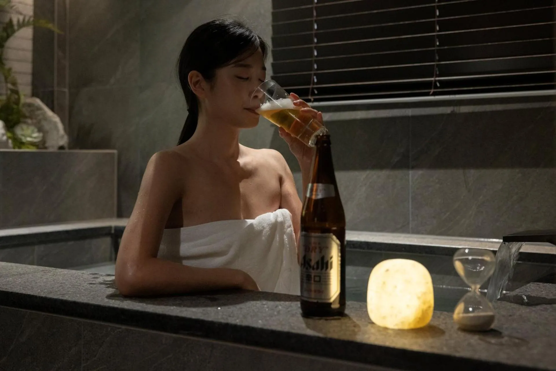 Hot Tub in Cave Ryokan Hotel by Anook Cheonan Terminal