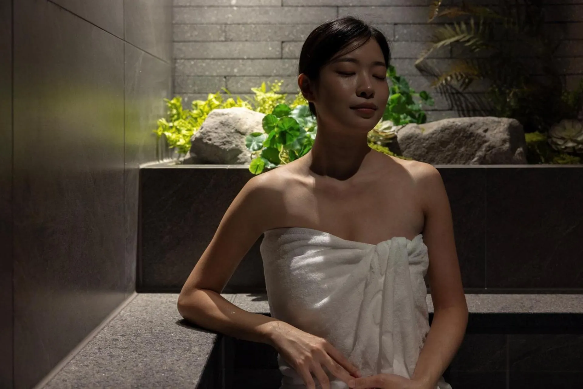 Hot Tub in Cave Ryokan Hotel by Anook Cheonan Terminal