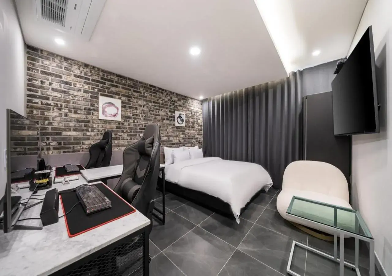 2PC GAMING ROOM in Incheon Hound IncheonGeomdan New Town Branch 2PC GAMING ROOM in Incheon Hound IncheonGeomdan New Town Branch