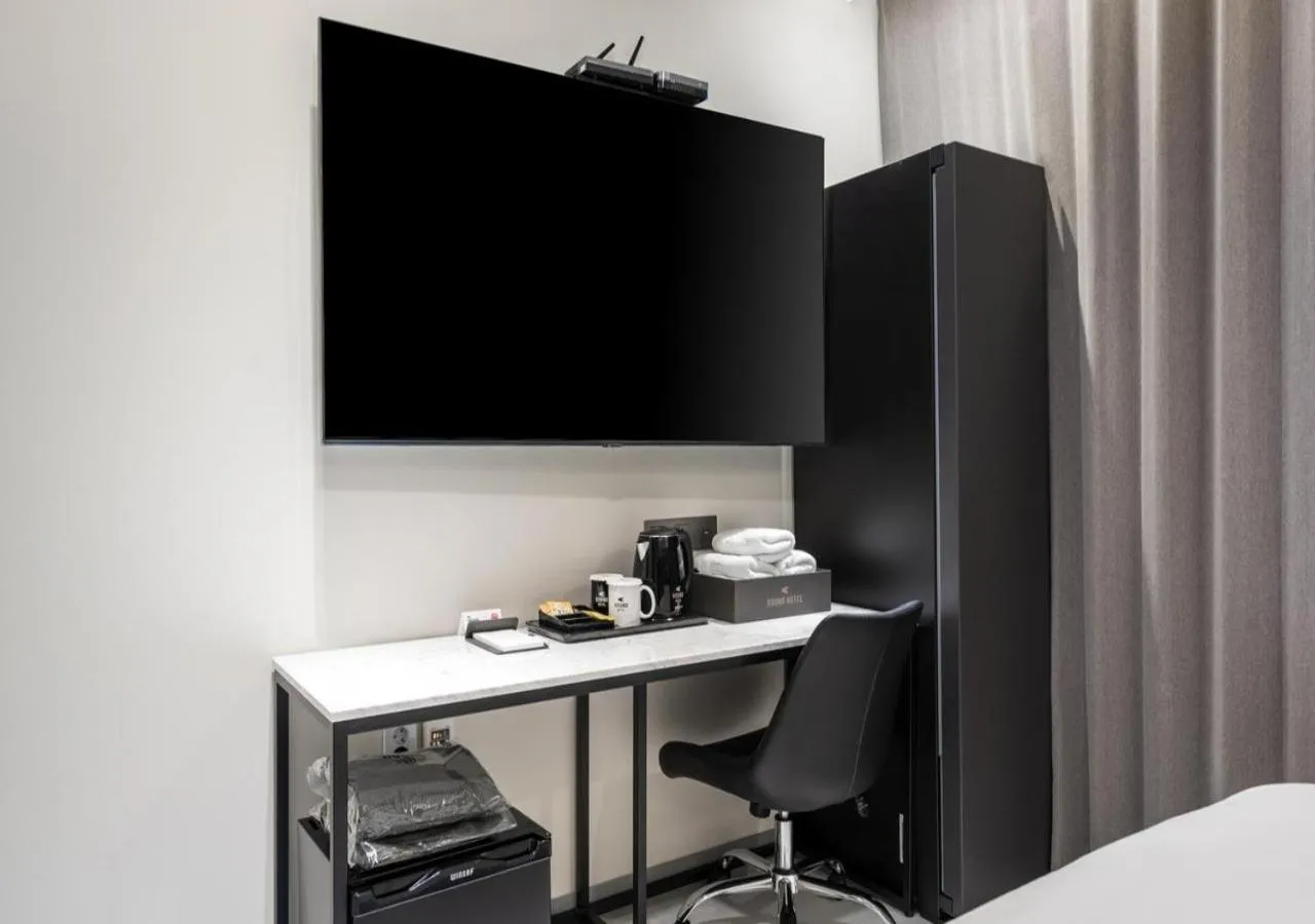 Deluxe Double Room in Incheon Hound IncheonGeomdan New Town Branch