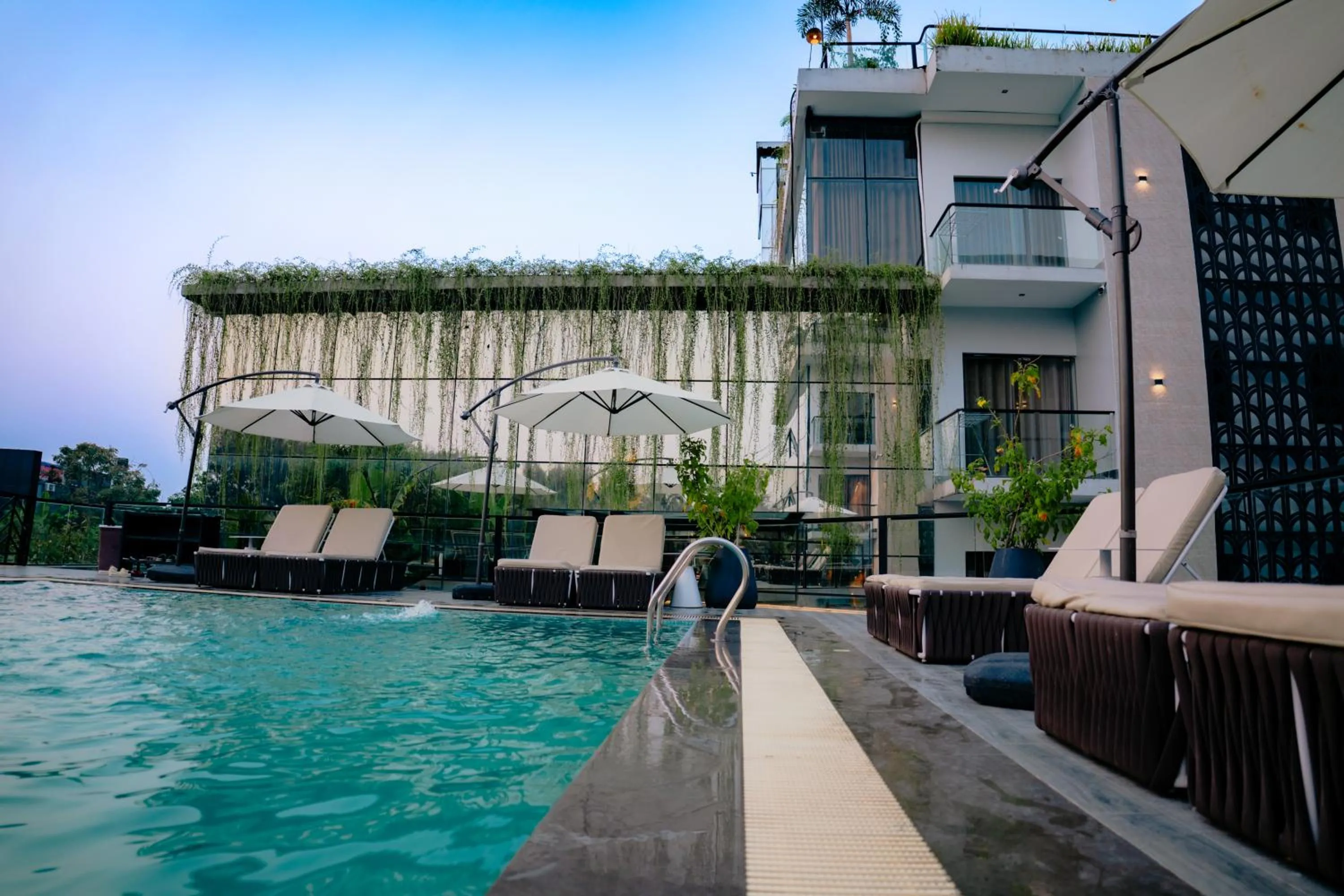 Green Nature Resort & Suites