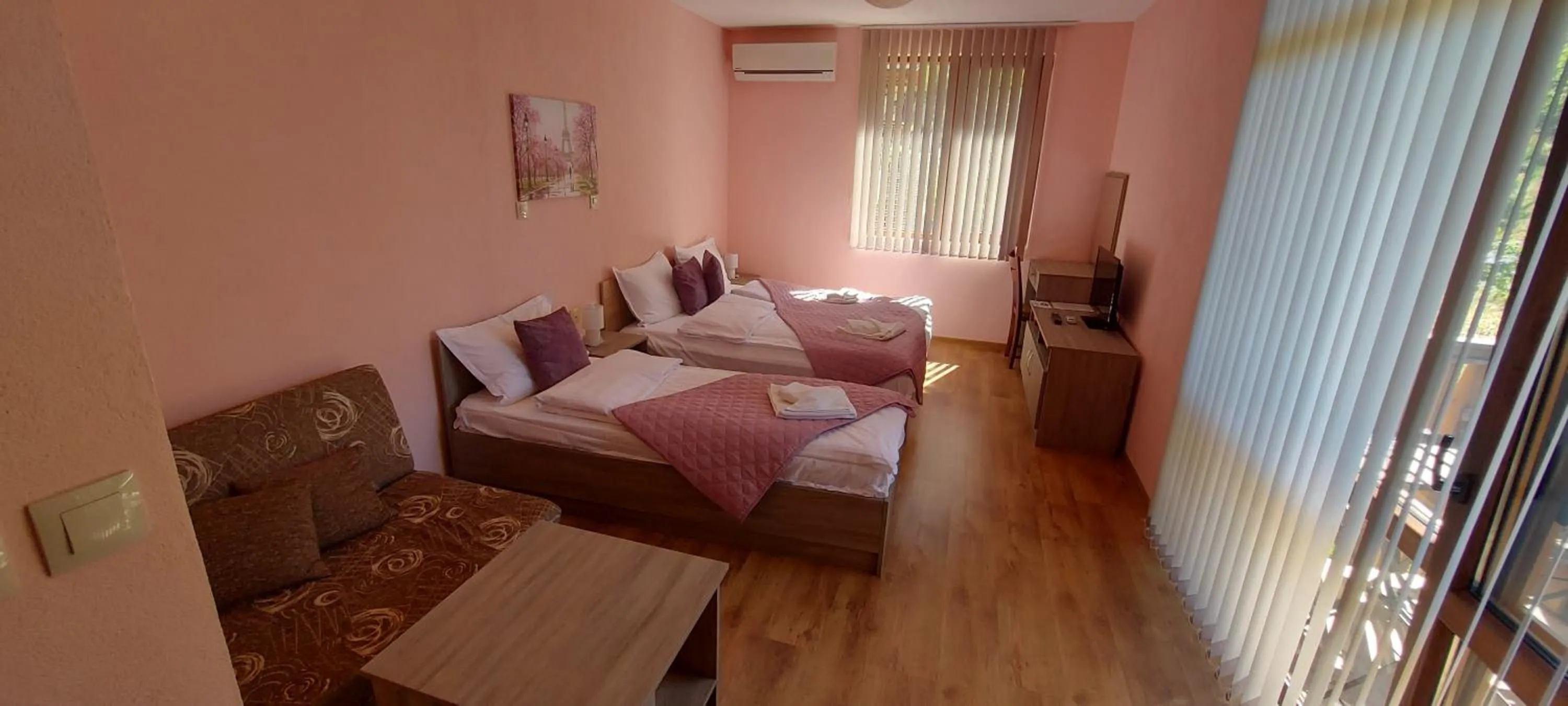 Bed in Mini Complex Rilski Terasi