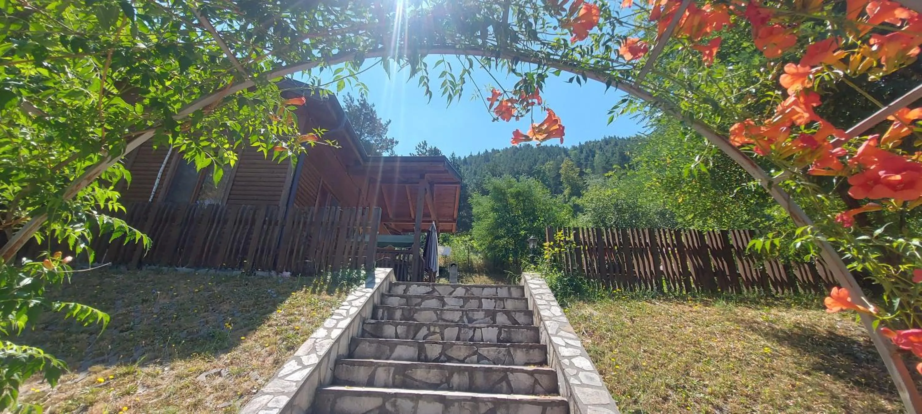 Patio in Mini Complex Rilski Terasi