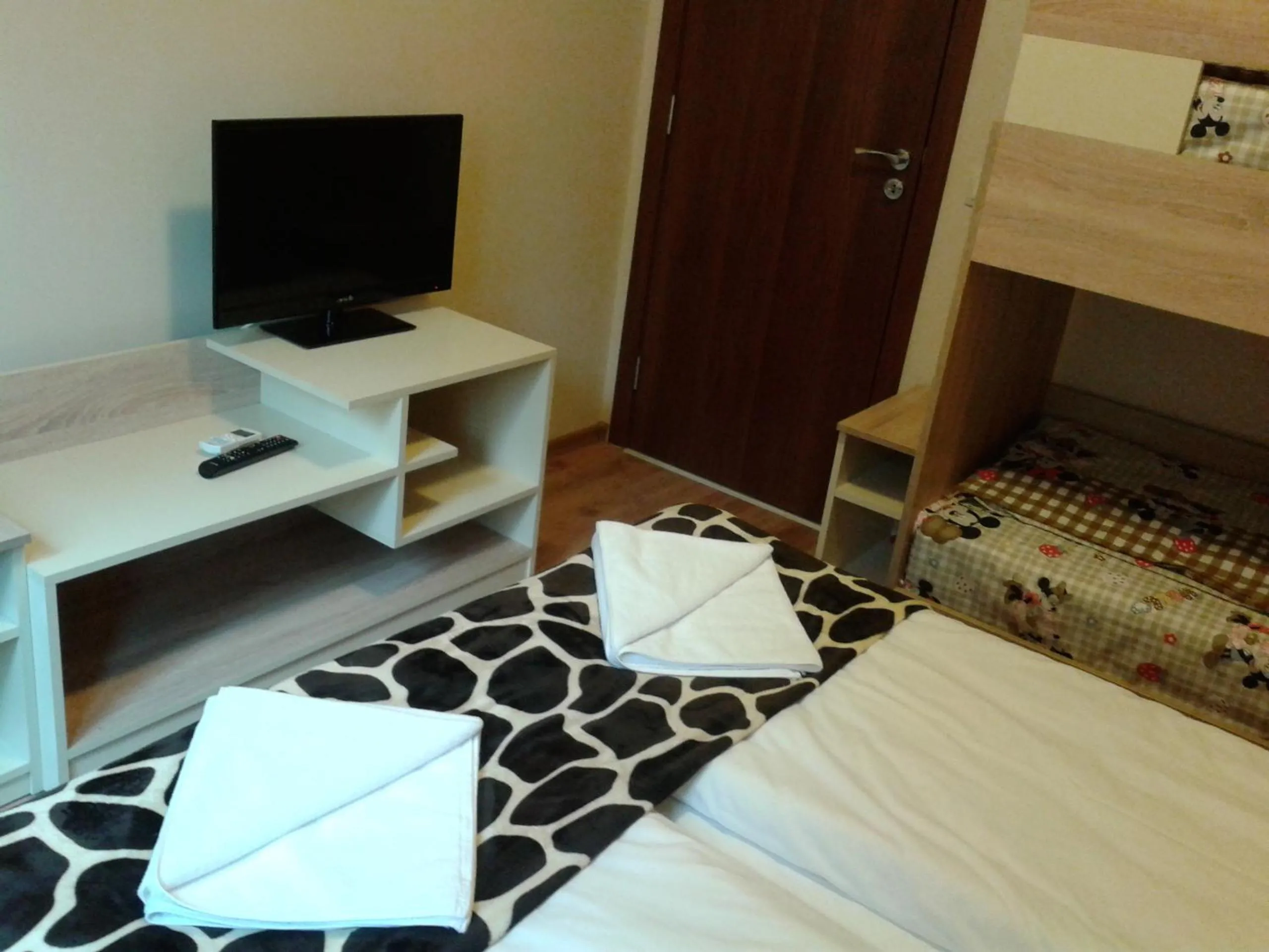 Bedroom, Bed in Mini Complex Rilski Terasi