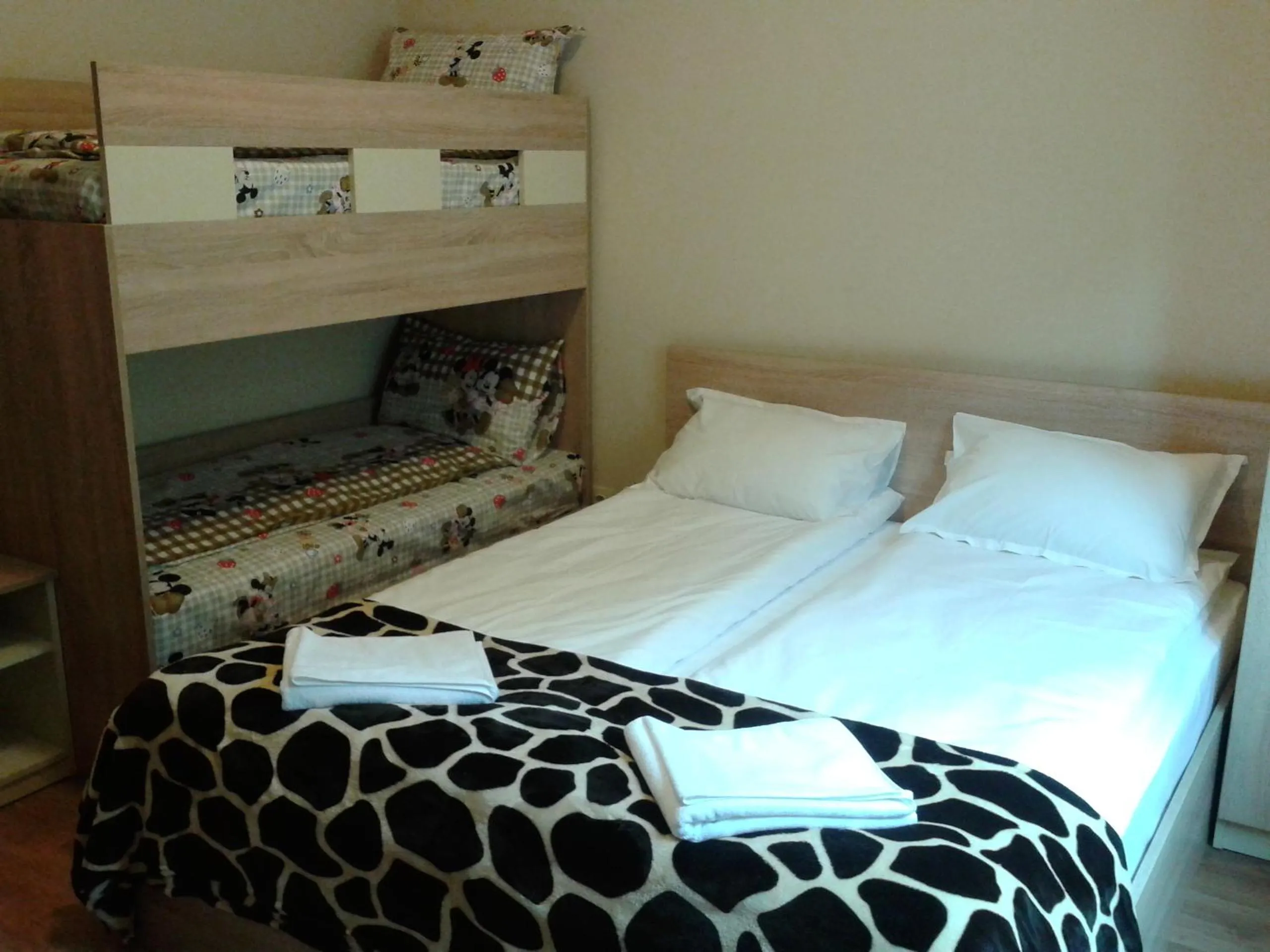 Bedroom, Bed in Mini Complex Rilski Terasi