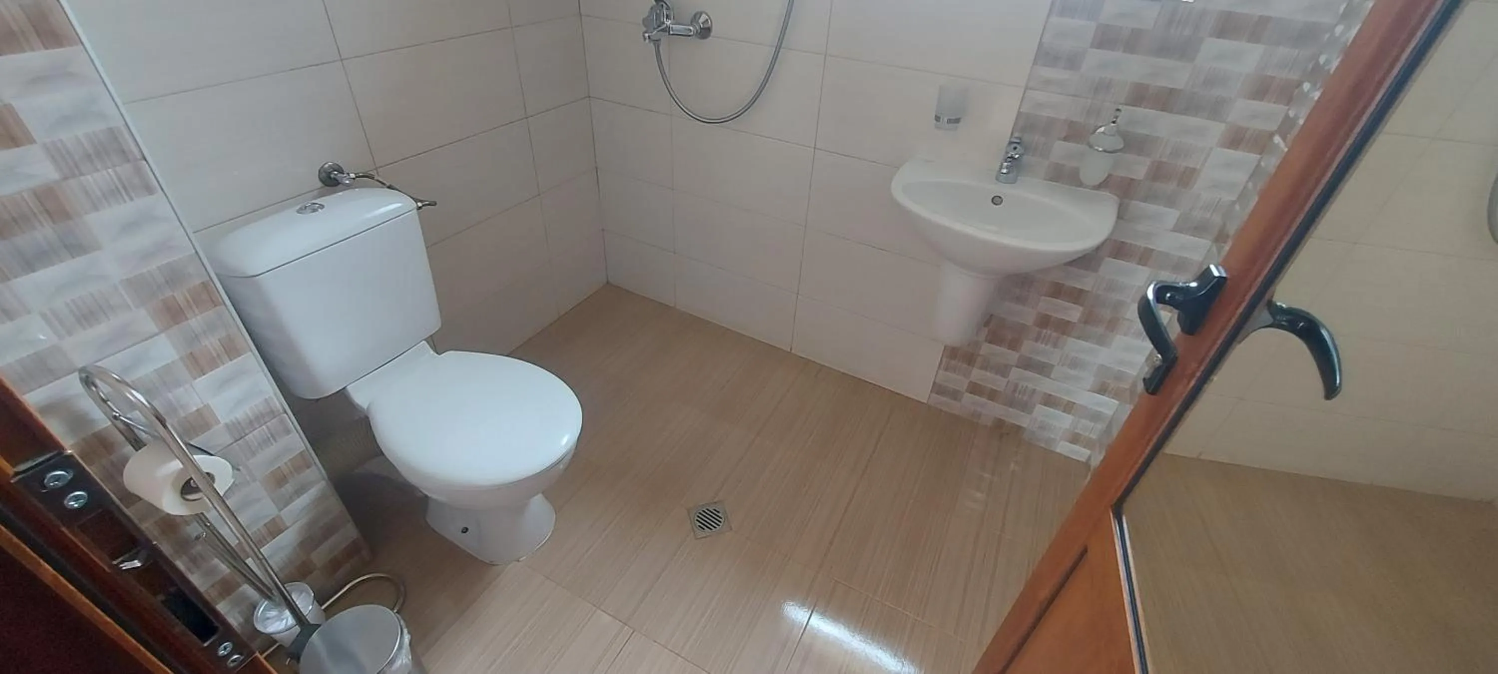 Toilet in Mini Complex Rilski Terasi