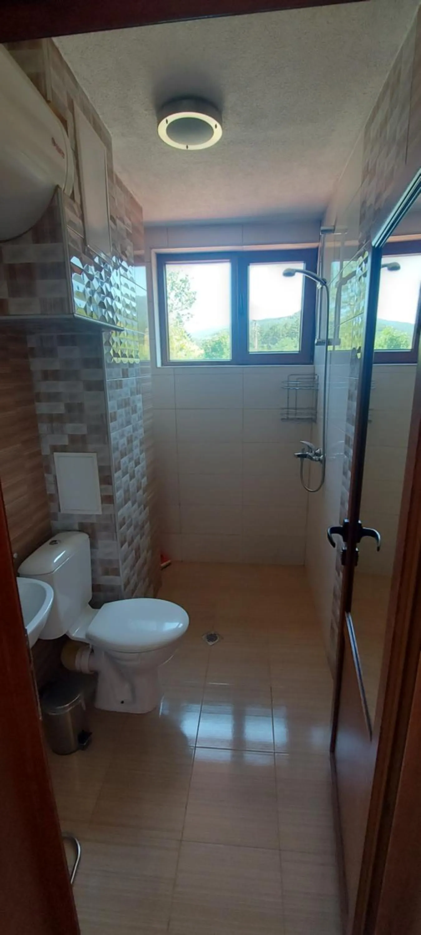 Bathroom in Mini Complex Rilski Terasi