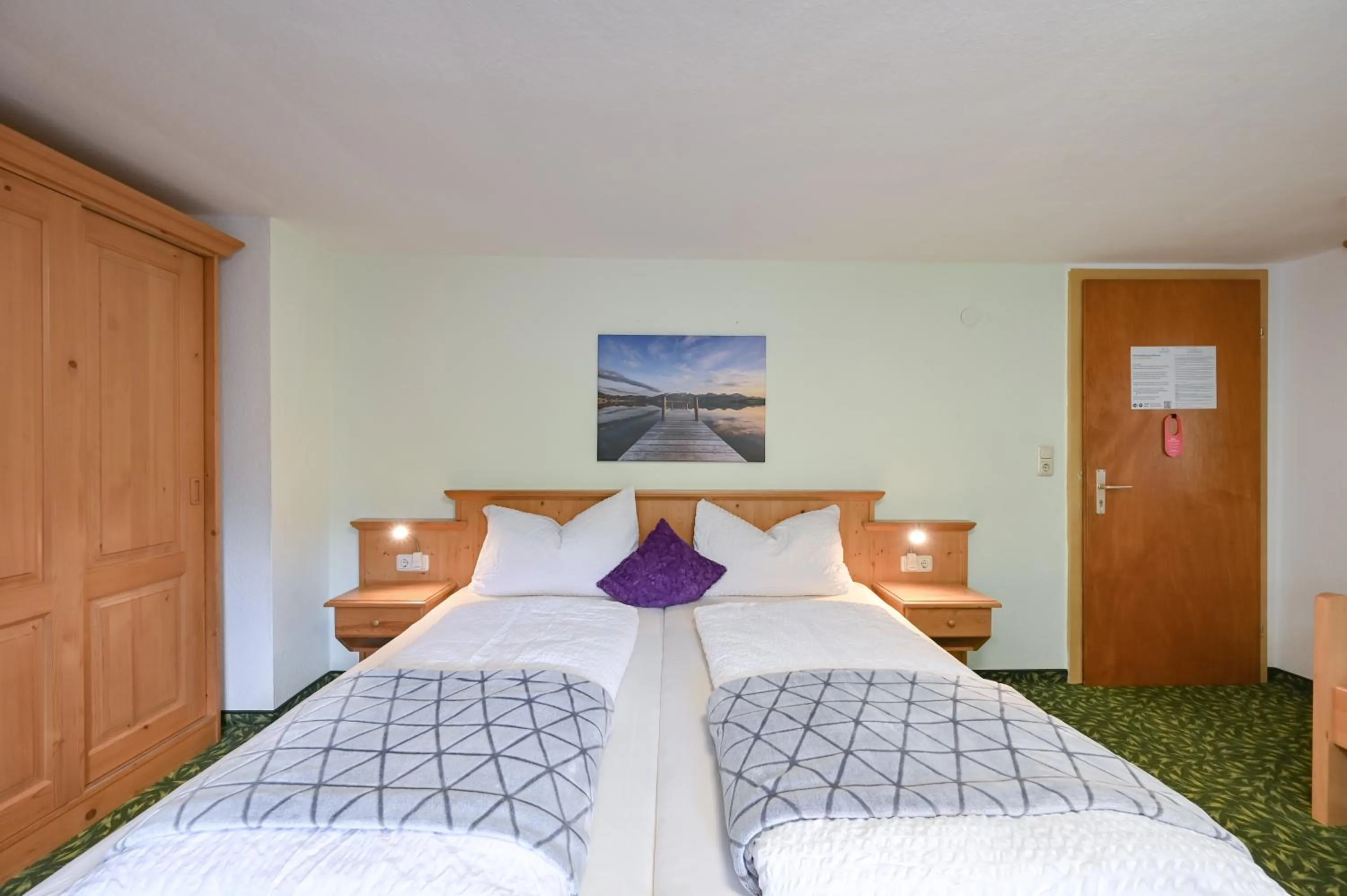 Bed in Pension Freiheit