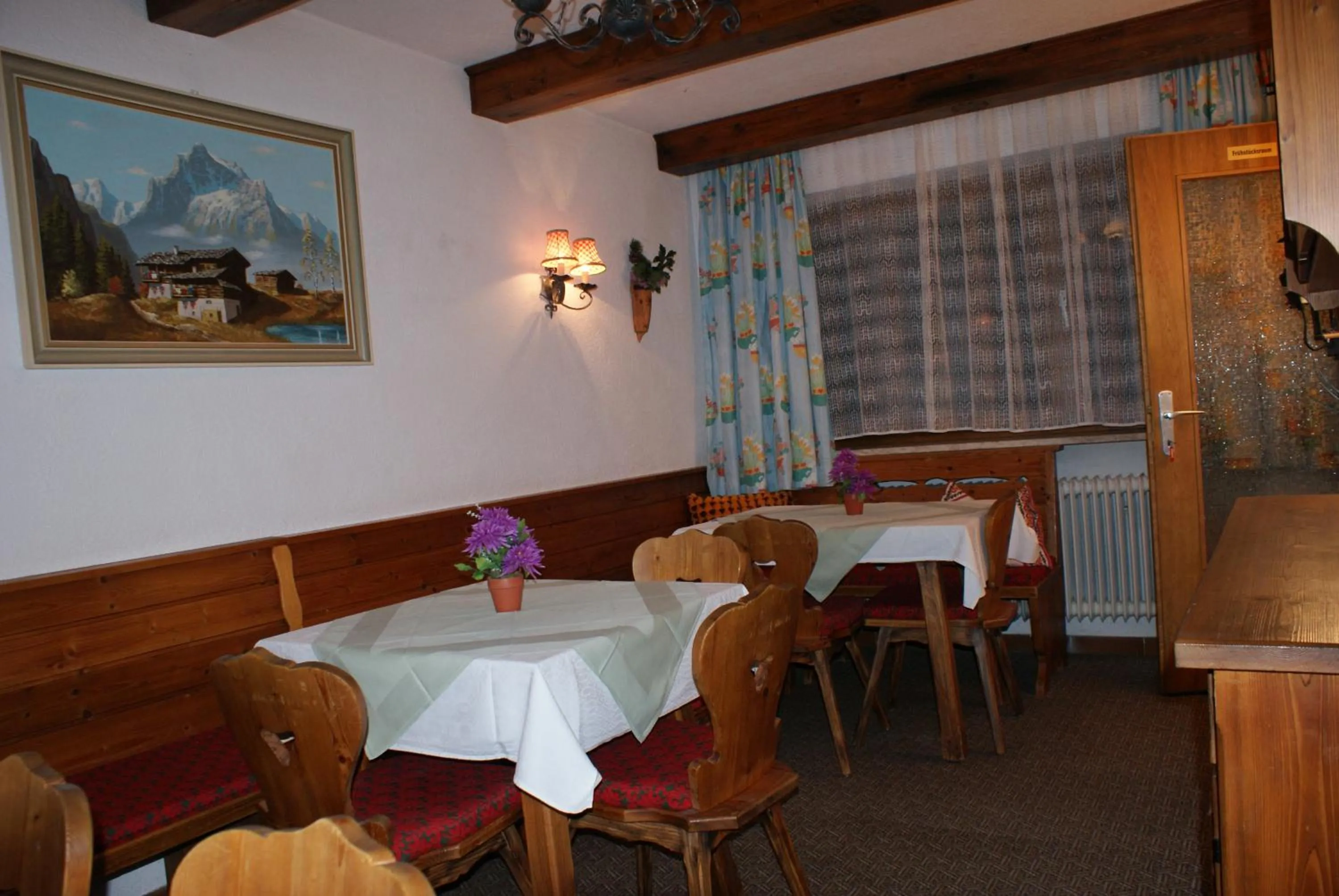 Restaurant/places to eat in Ferienhaus Waldesruh