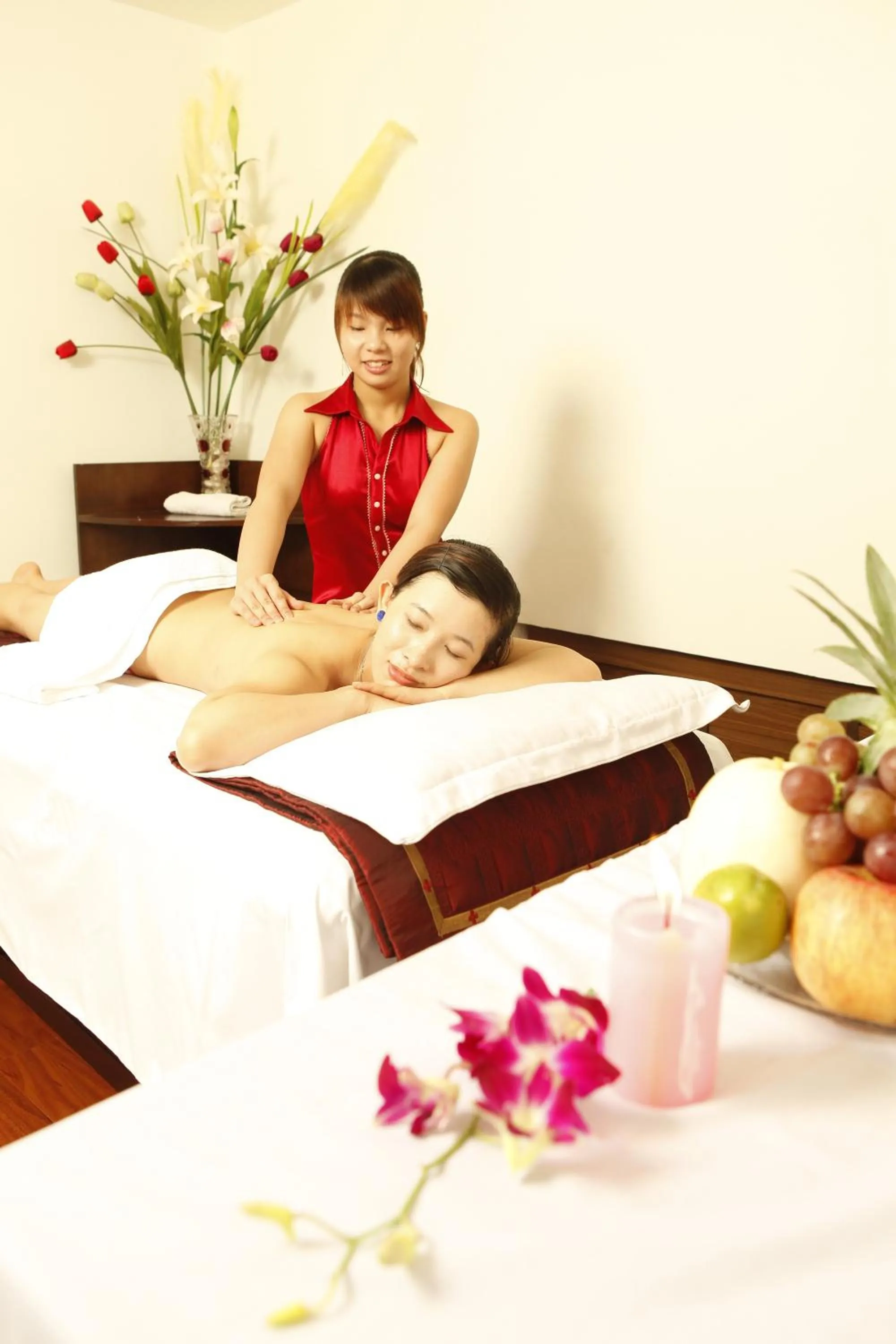 Massage, Bed in Majestic Mong Cai Hotel