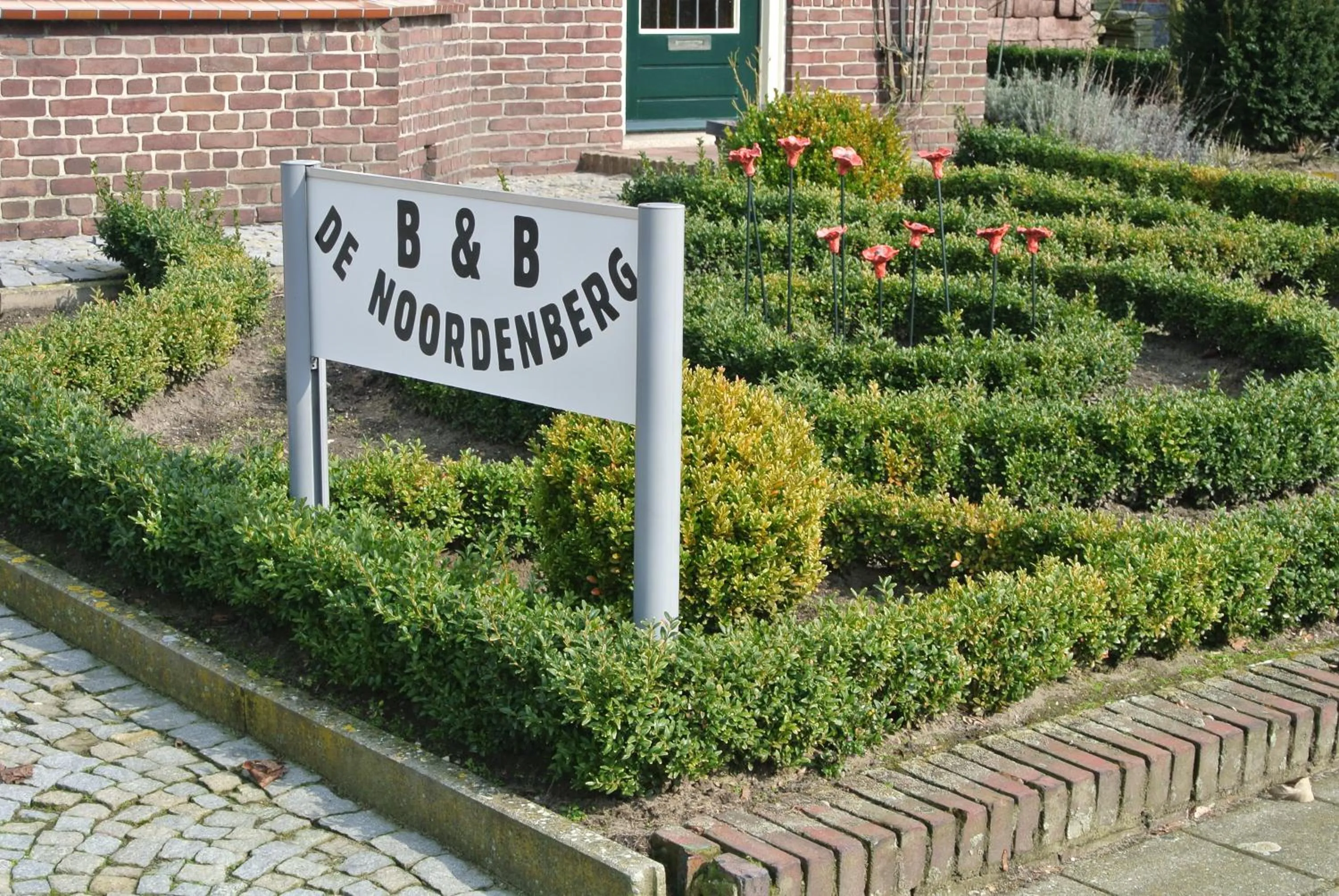 Facade/entrance in B&B de Noordenberg