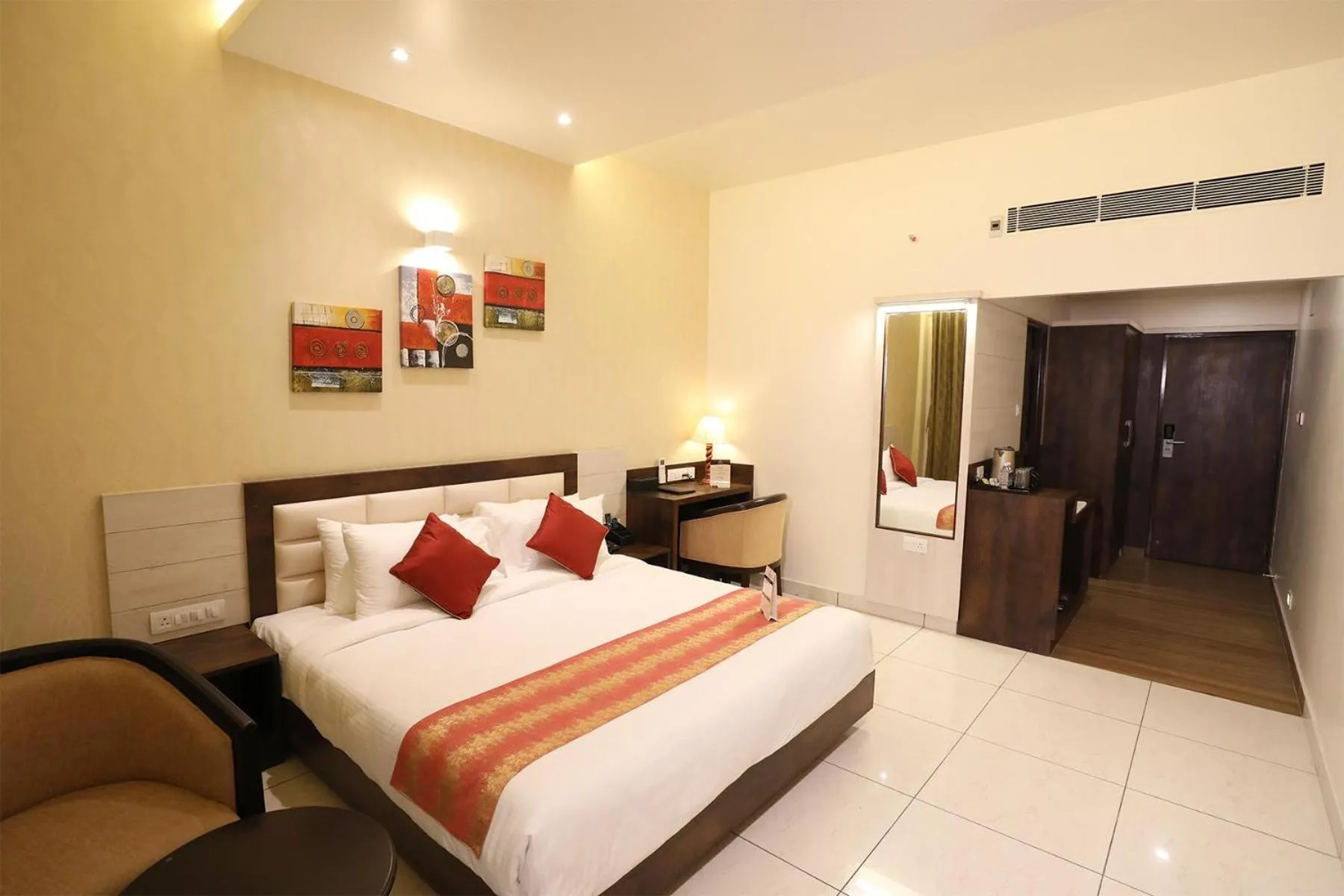Bed in The White Pearl Suites