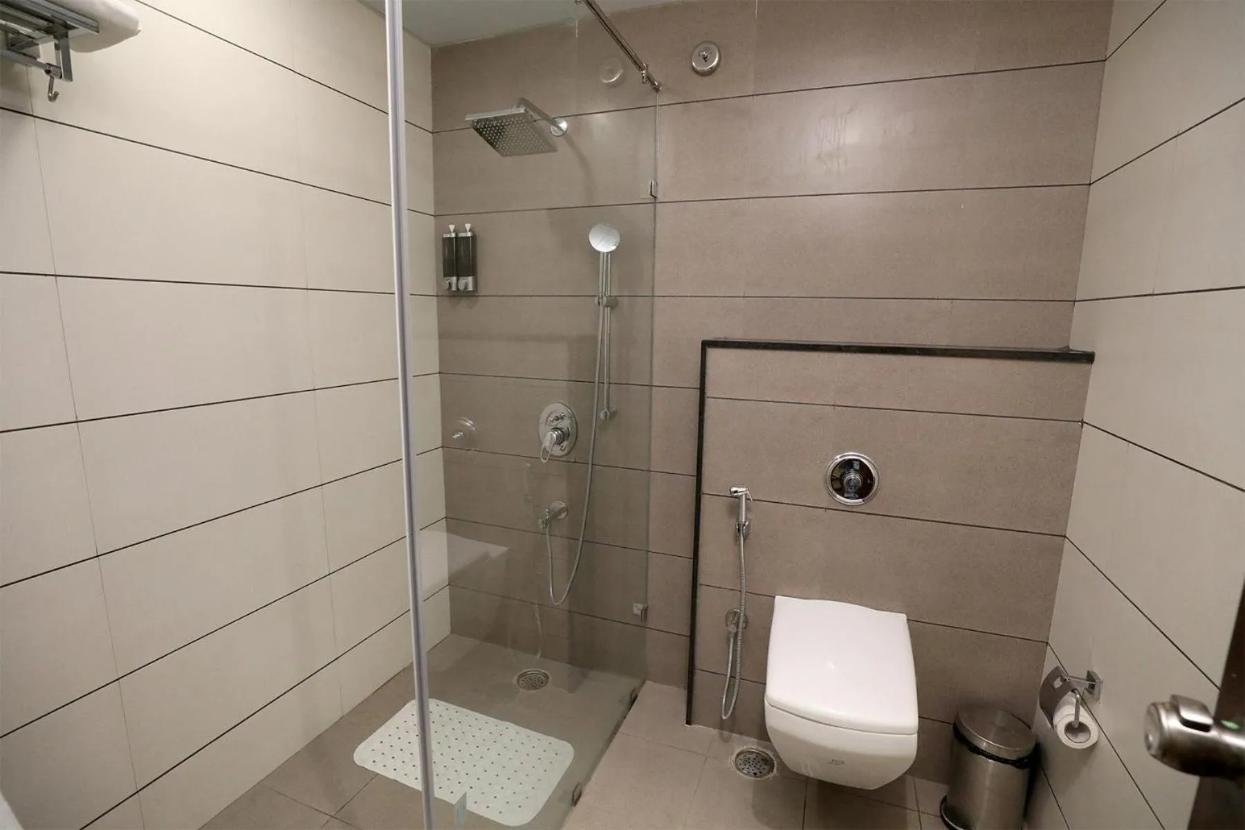 Shower in The White Pearl Suites