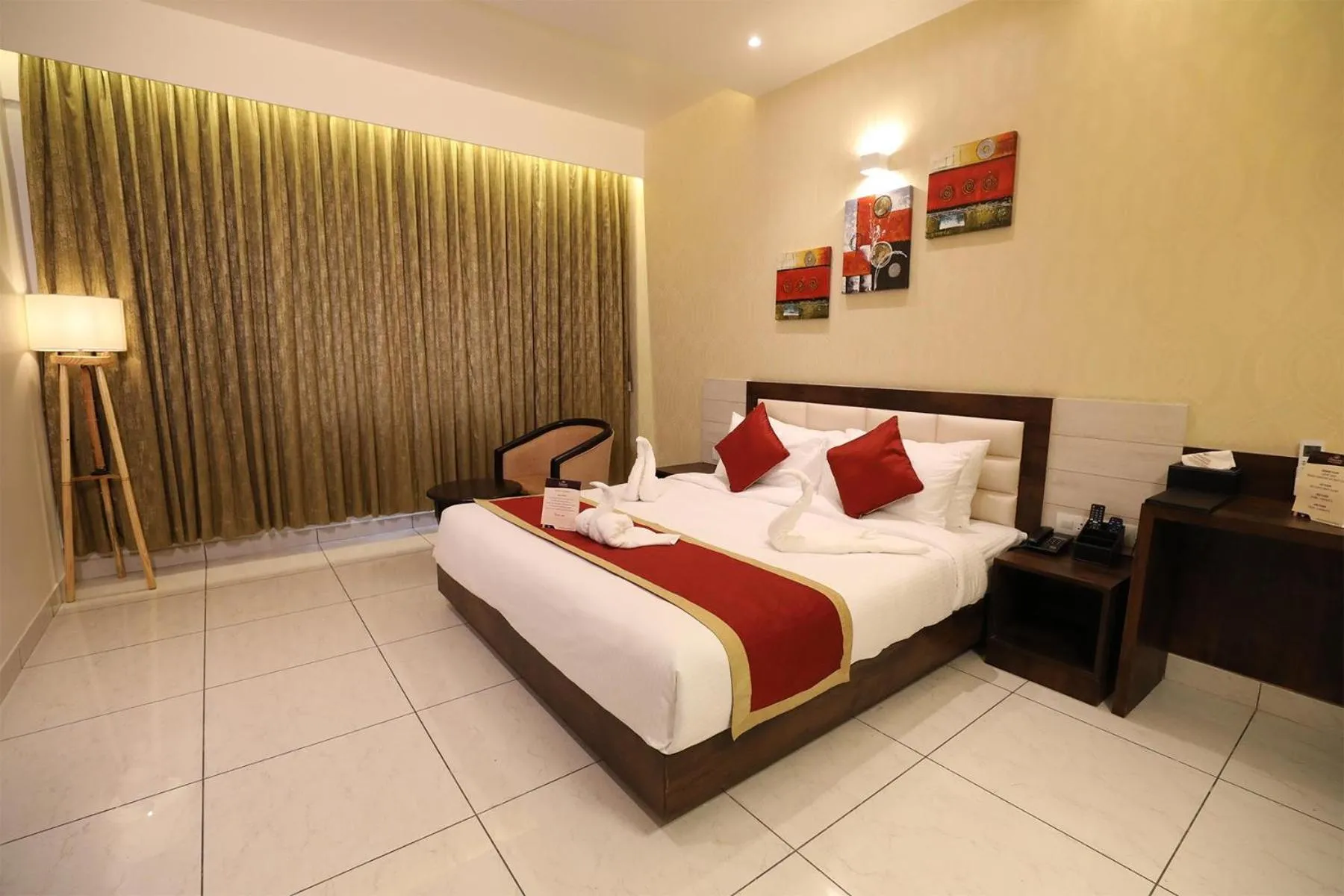 Bed in The White Pearl Suites