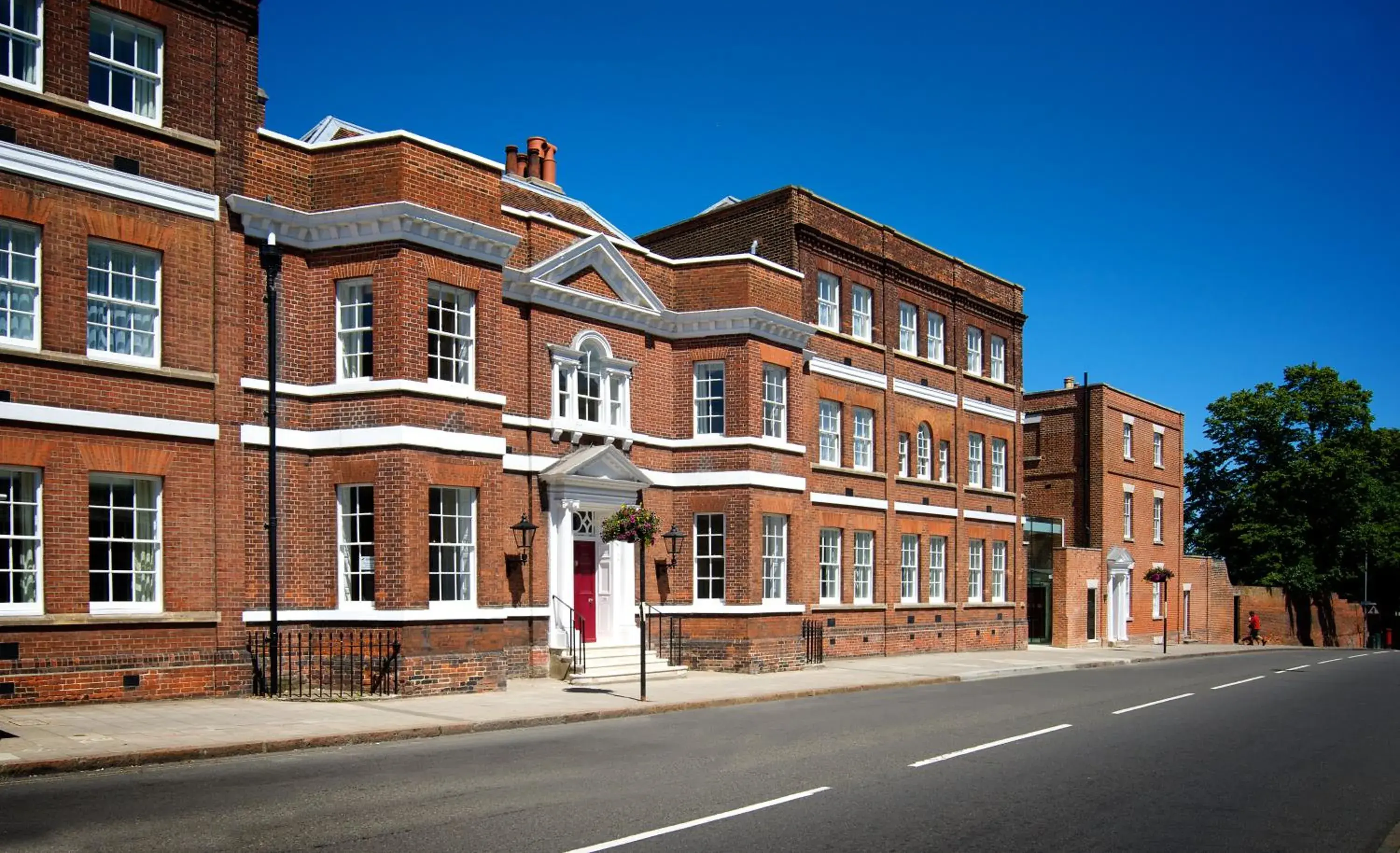 Facade/entrance in GreyFriars Facade/entrance in GreyFriars