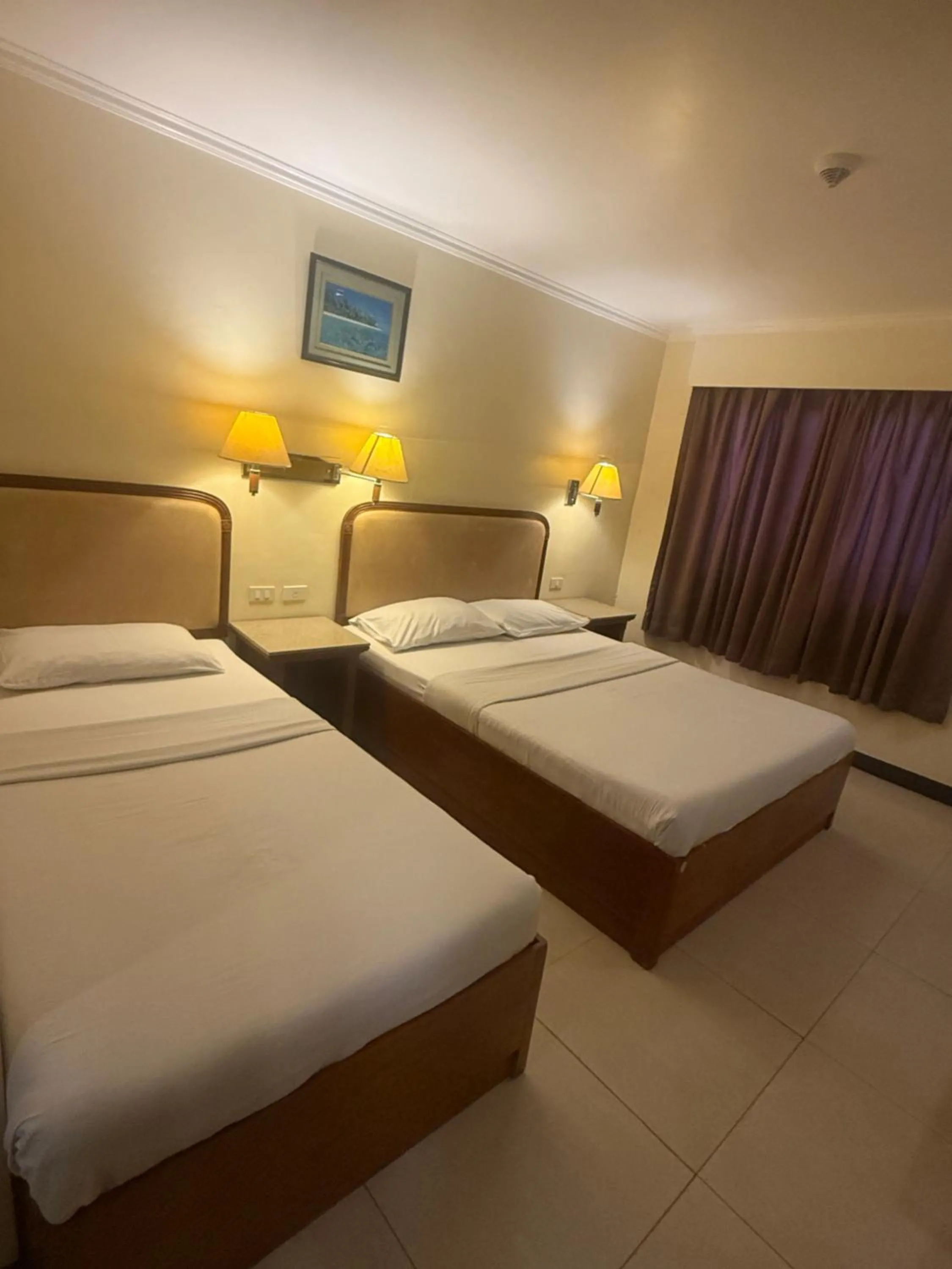 Diplomat Hotel