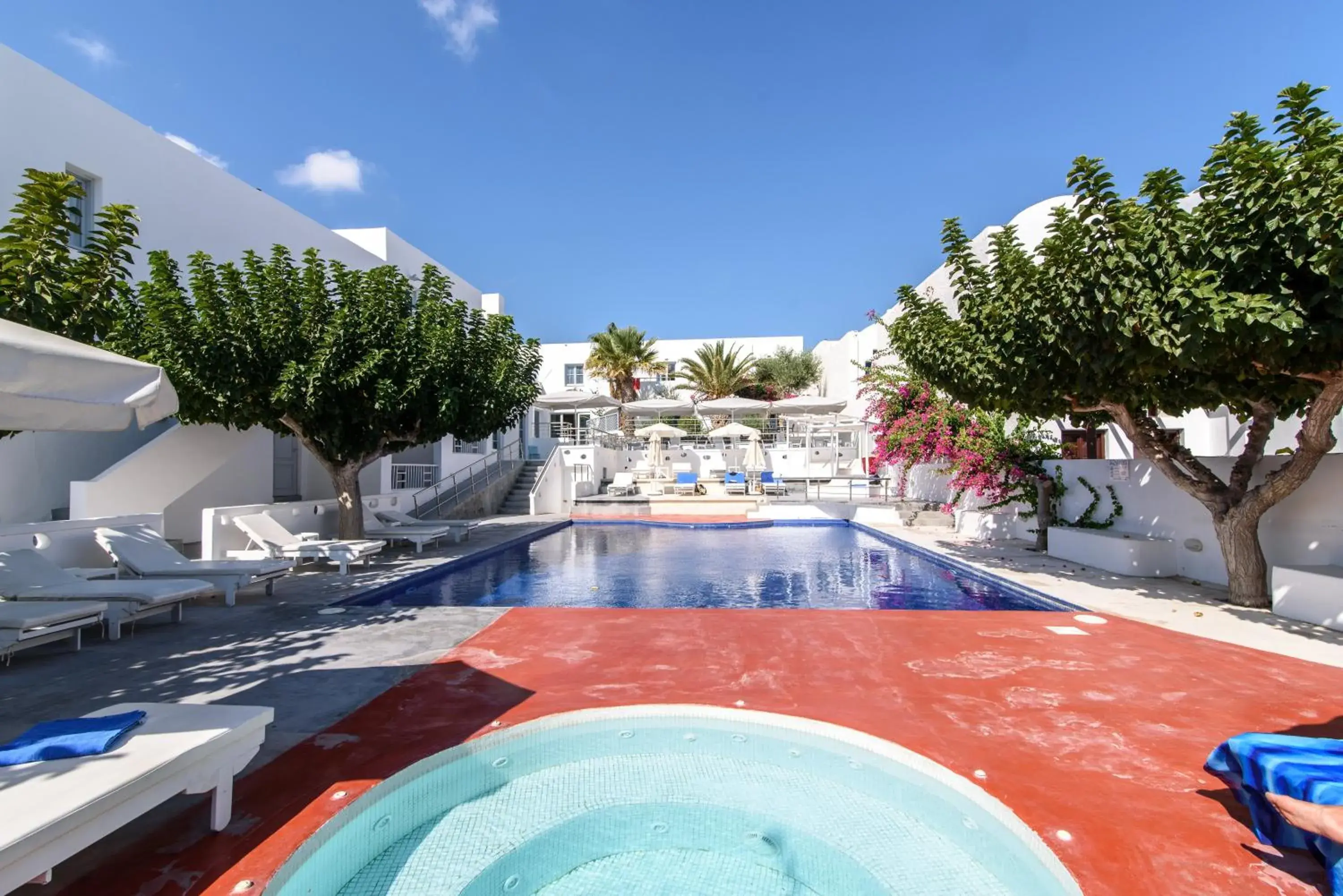 Swimming pool in RK Beach Hotel Swimming pool in RK Beach Hotel