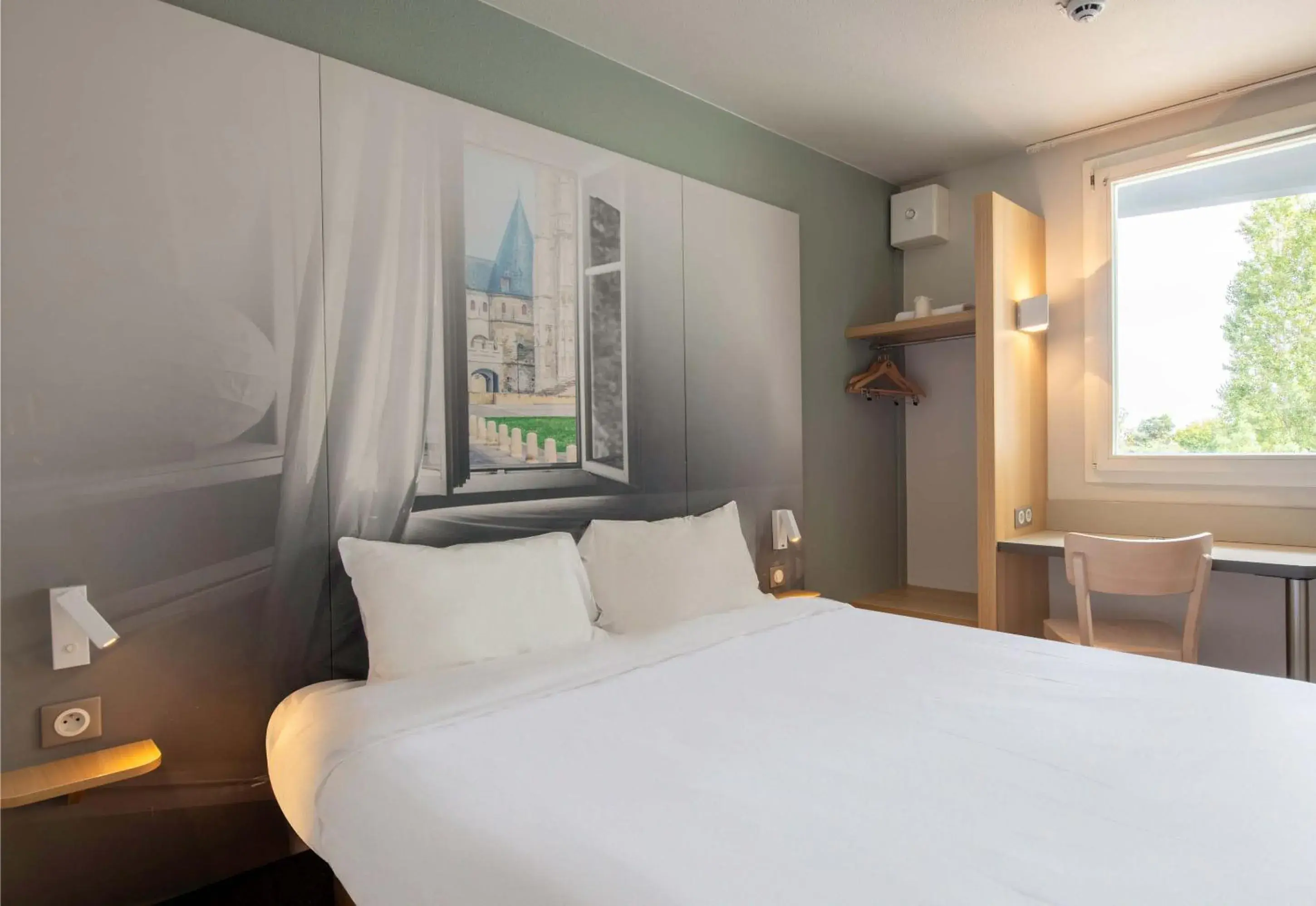 Double Room - Non-Smoking in B&B HOTEL Beauvais Double Room - Non-Smoking in B&B HOTEL Beauvais