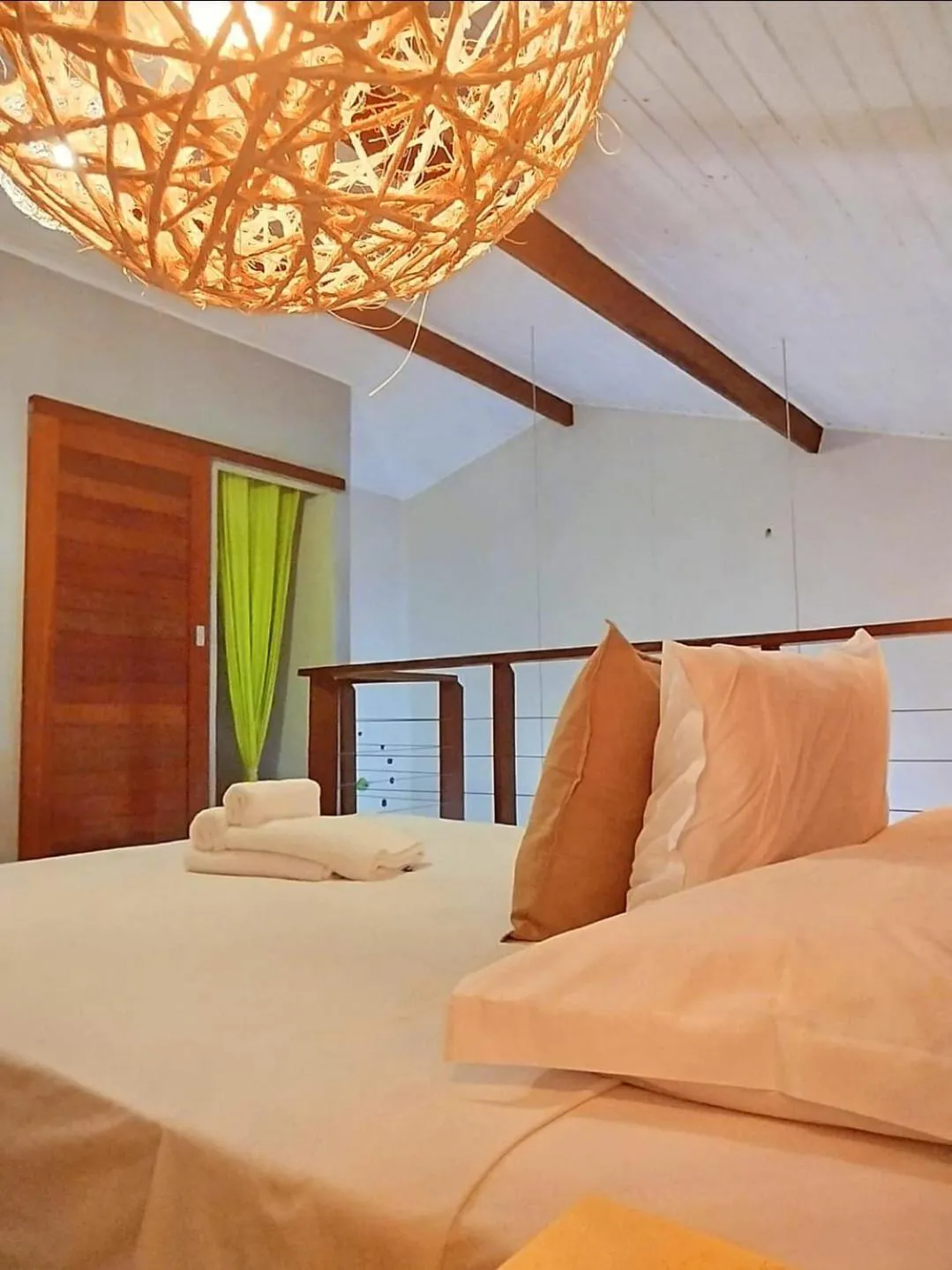 Bedroom, Bed in Flor da Mata