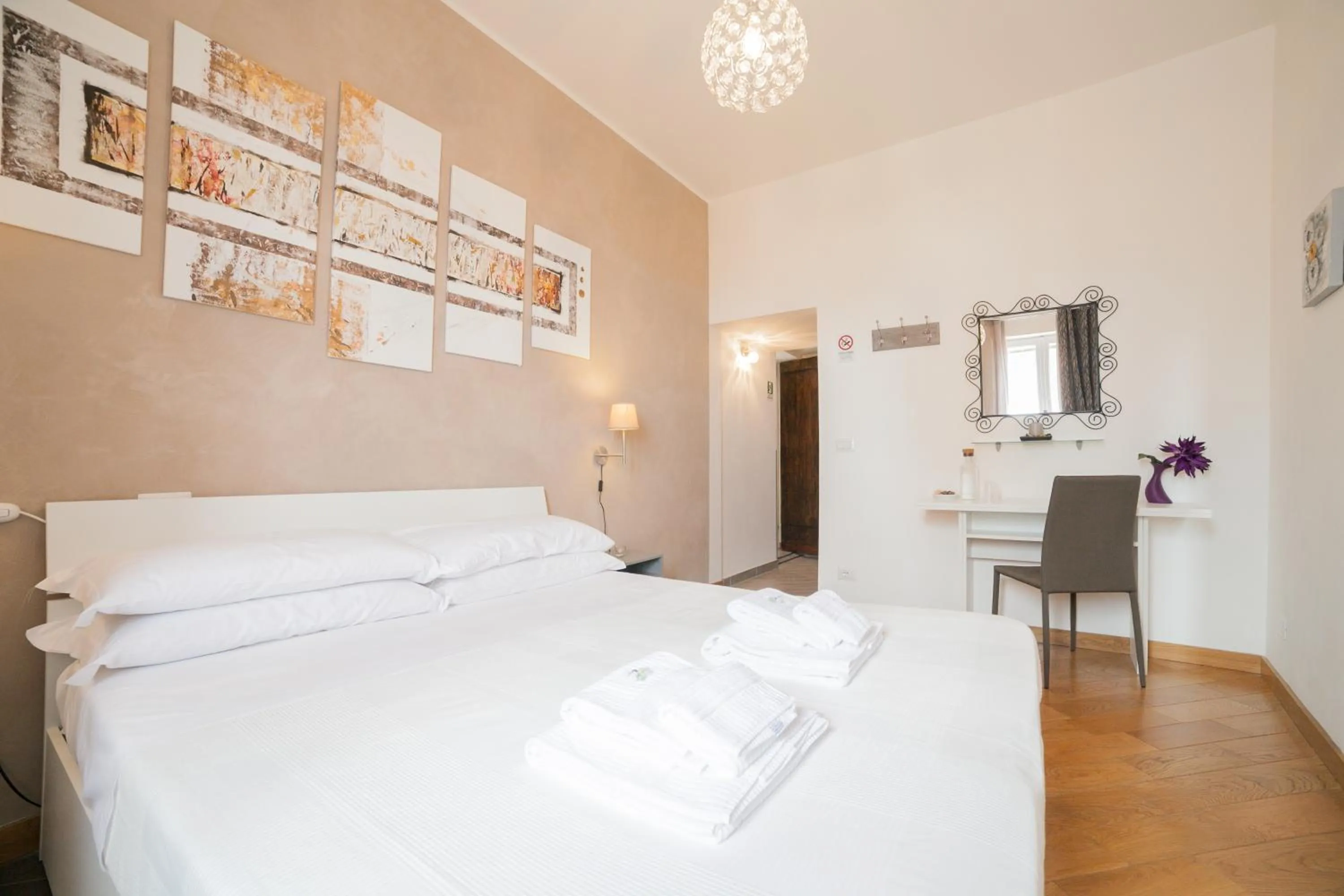 Photo of the whole room, Bed in Le Stanze d'Ercole