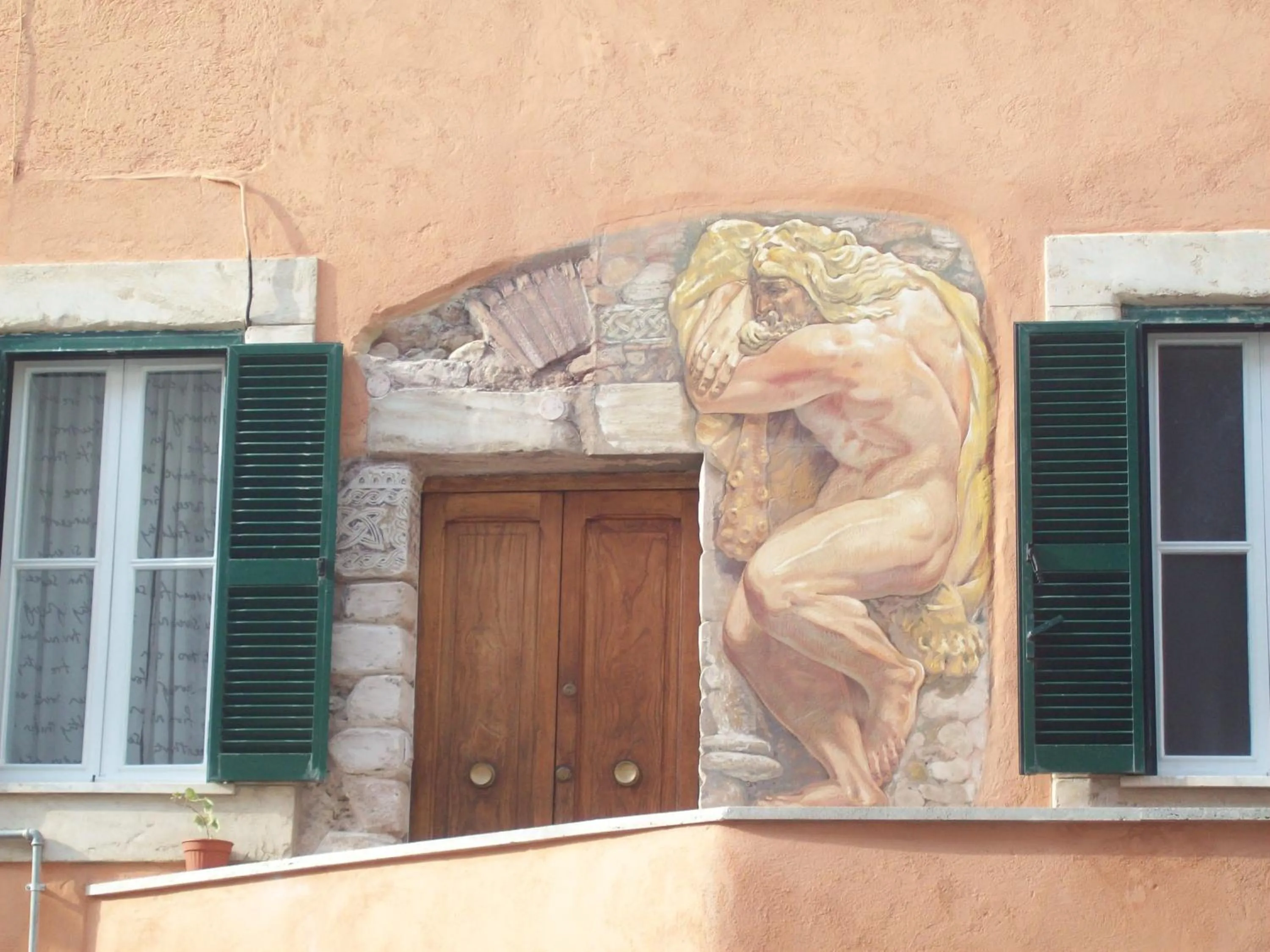 Facade/entrance in Le Stanze d'Ercole