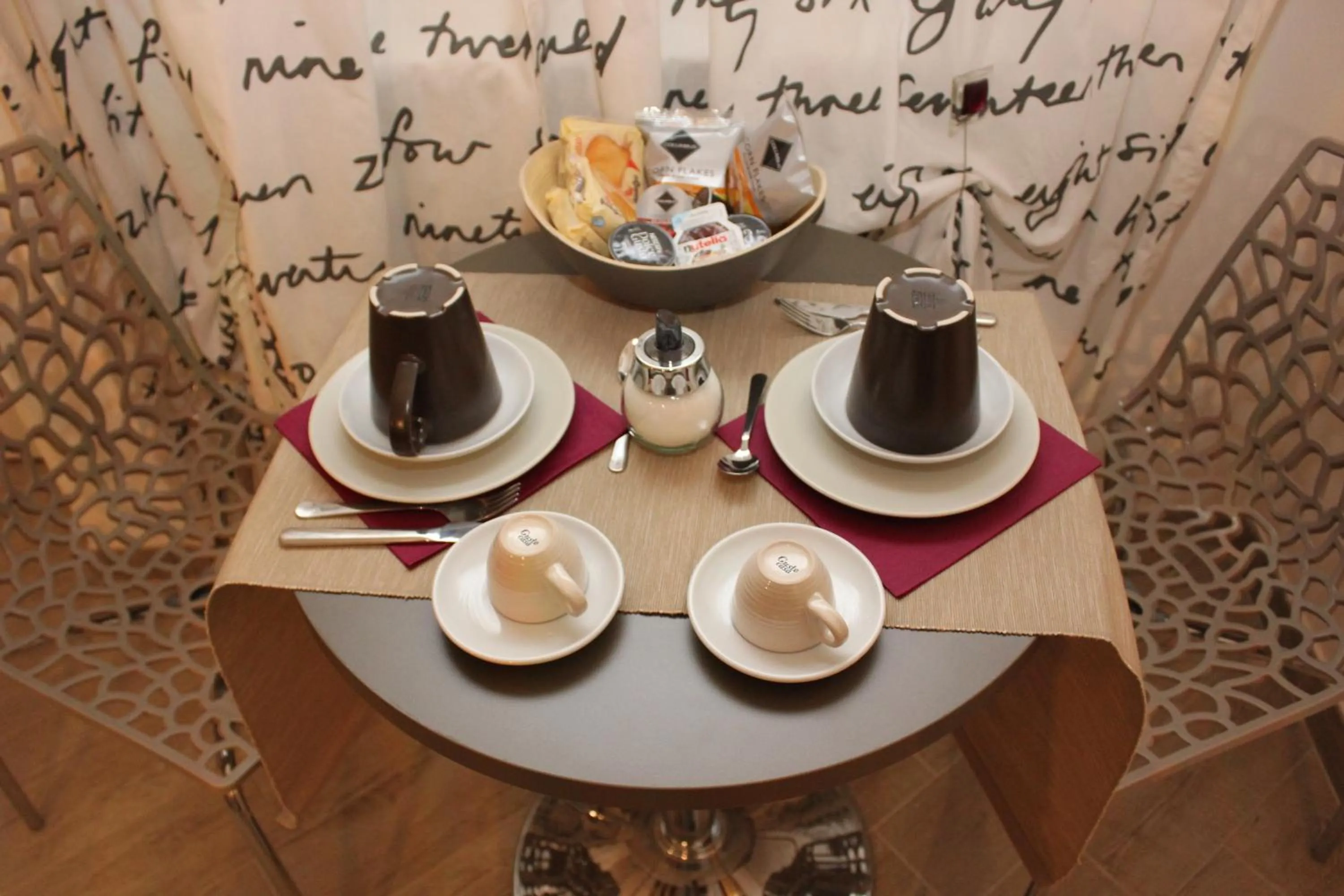 Food and drinks in Le Stanze d'Ercole