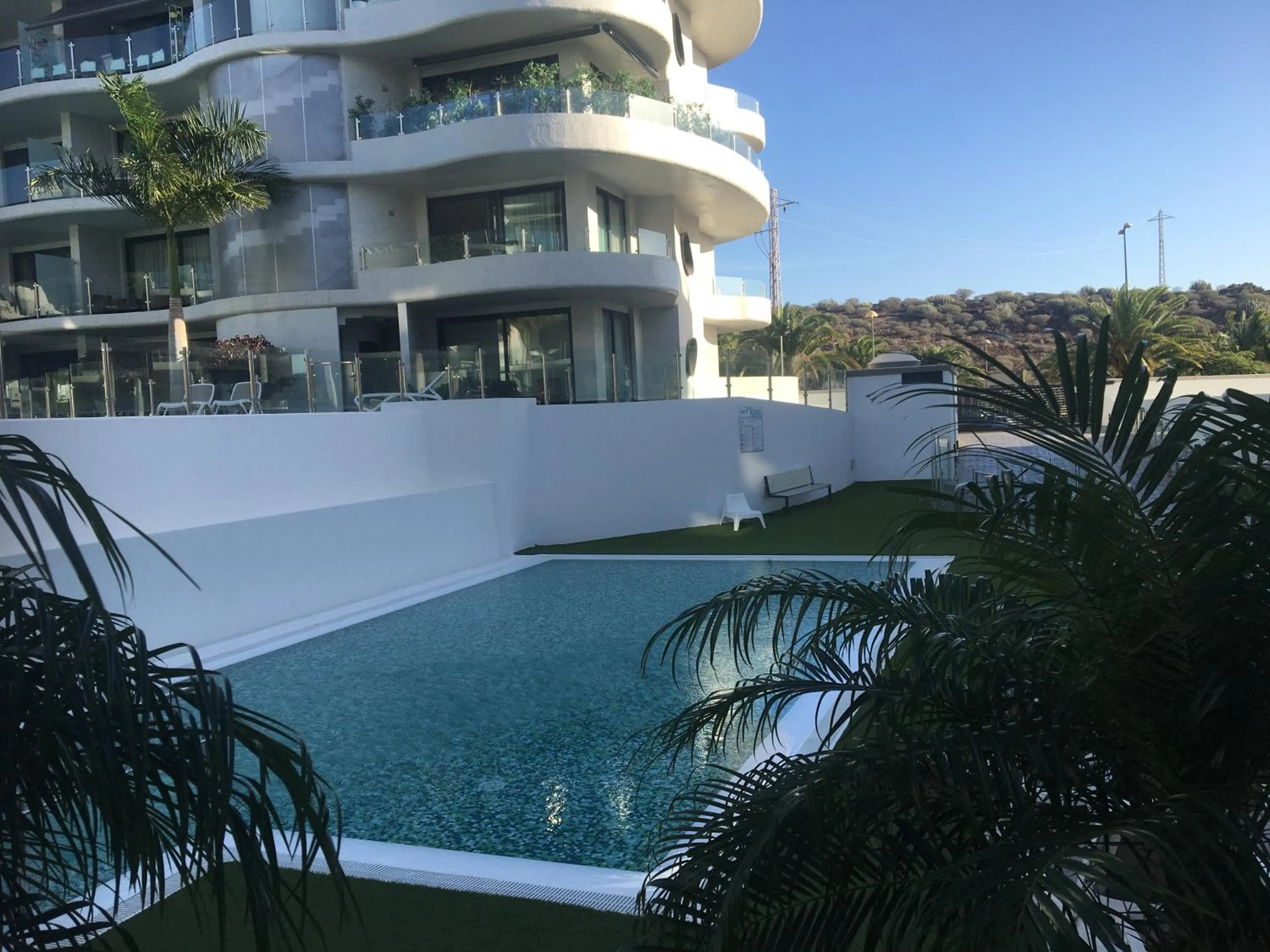 Pool view in Penthouse Las Olas