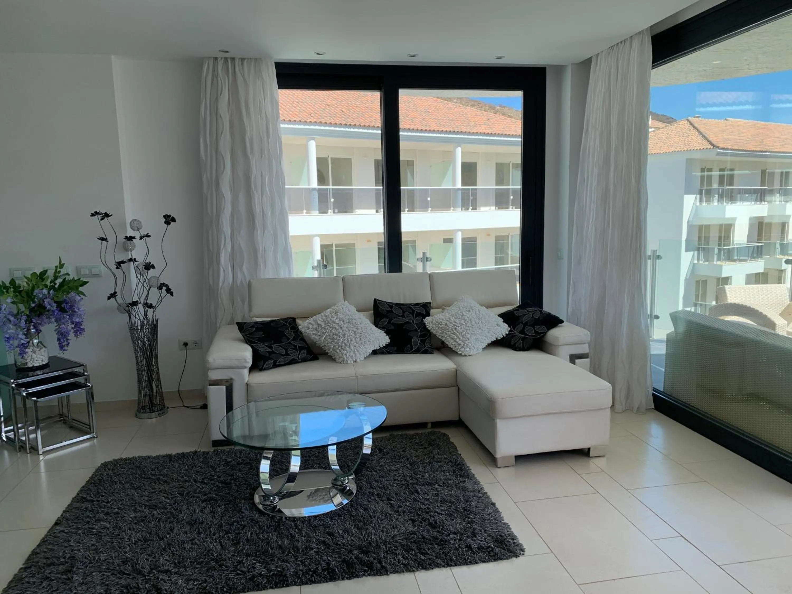 Living room in Penthouse Las Olas